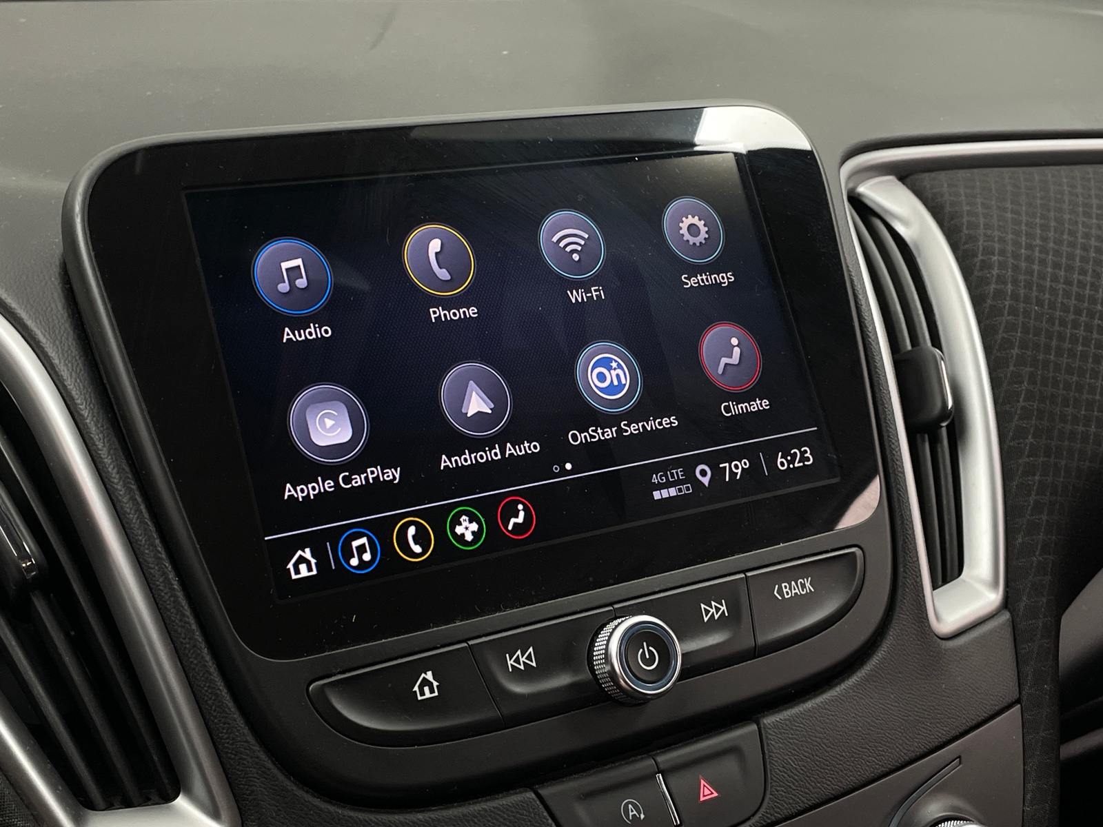 Thumbnail: 2025 Chevrolet Malibu - 4