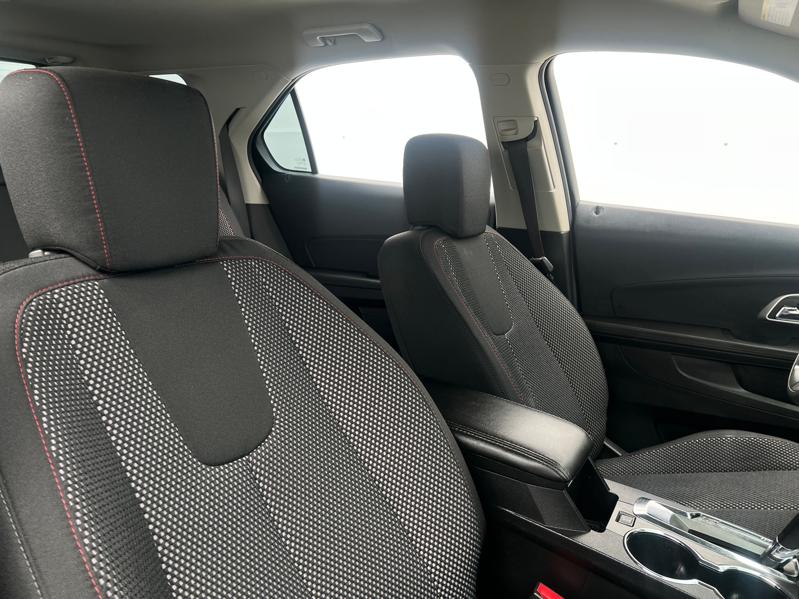 Thumbnail: 2017 Chevrolet Equinox - 2