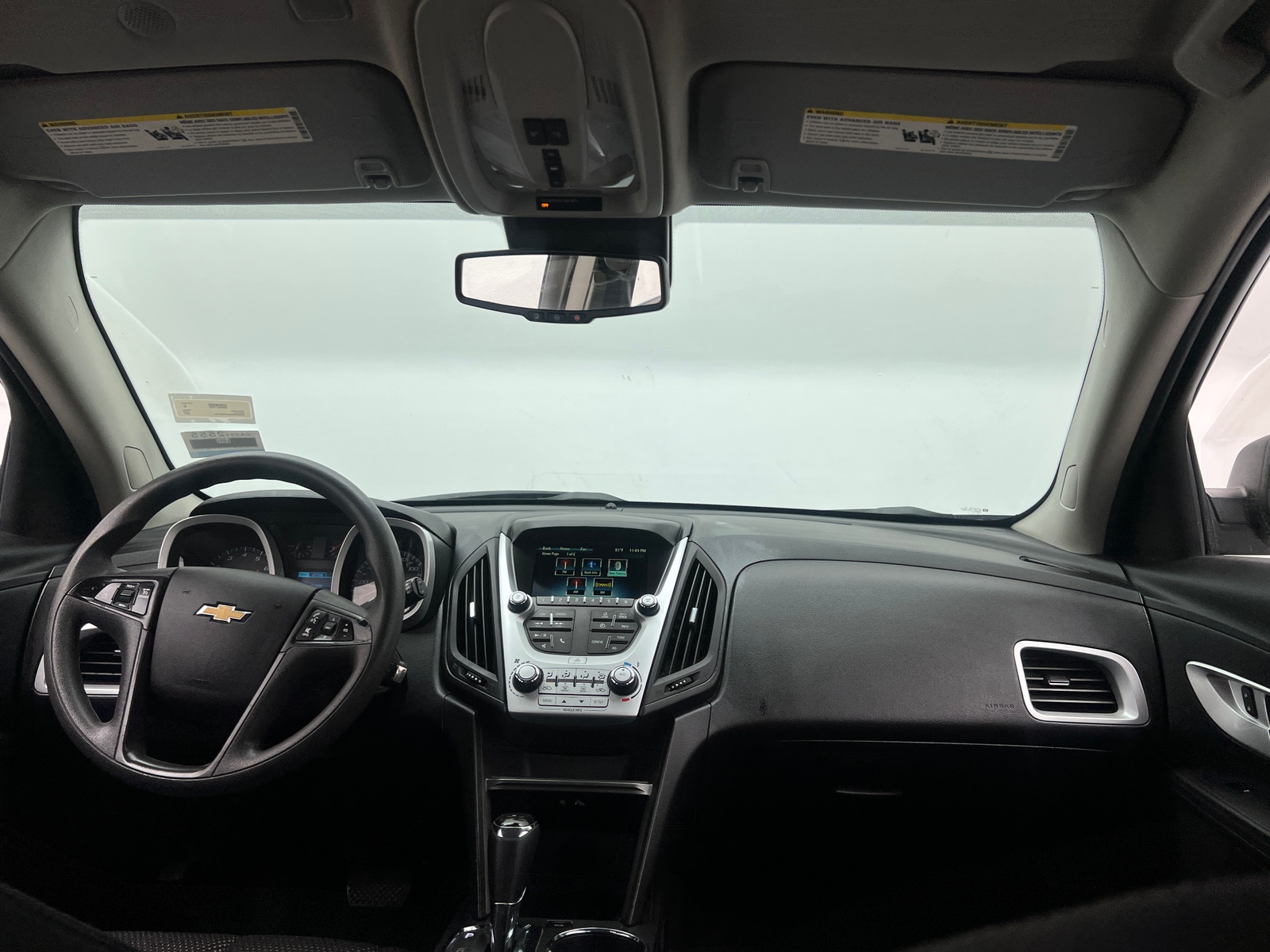 Thumbnail: 2017 Chevrolet Equinox - 3