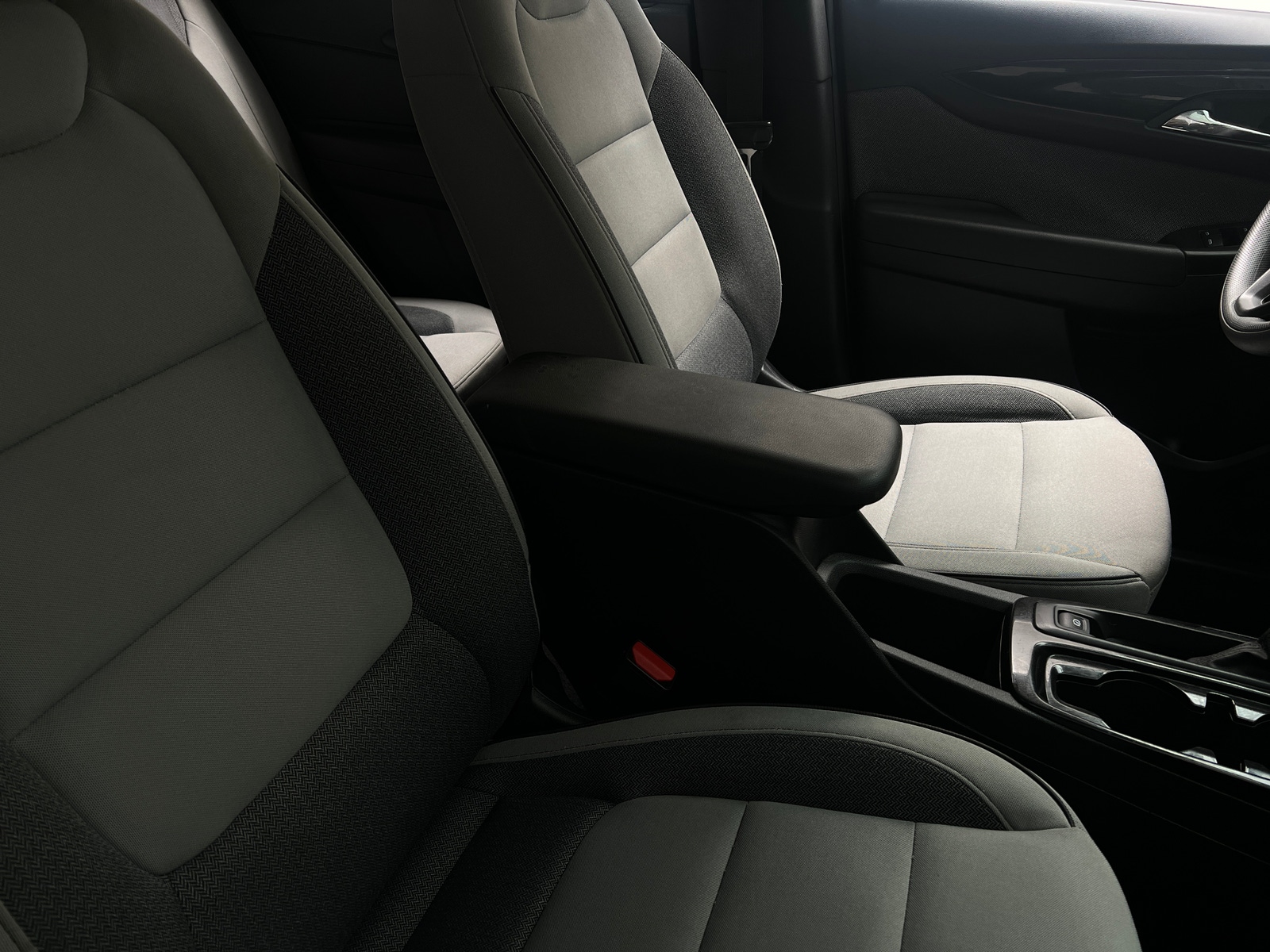 Thumbnail: 2025 Chevrolet TrailBlazer - 2