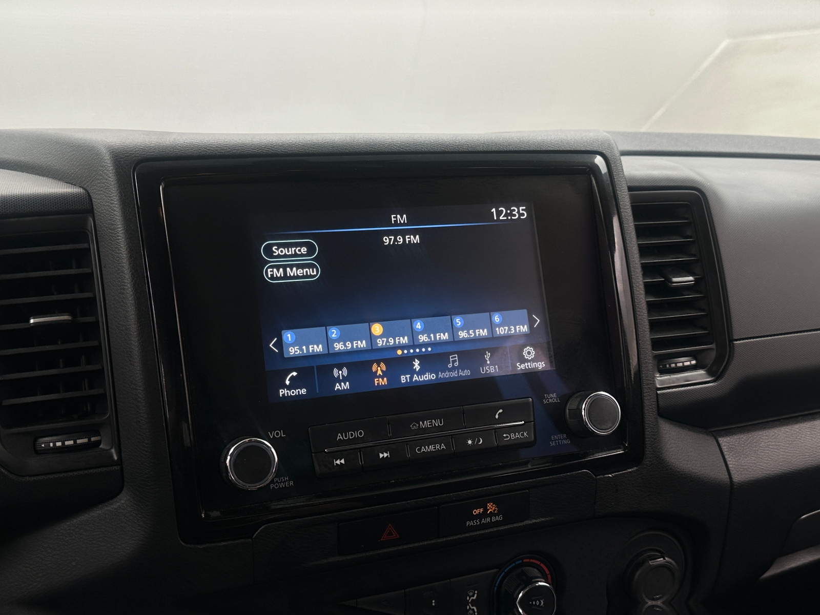 Thumbnail: 2022 Nissan Frontier - 4