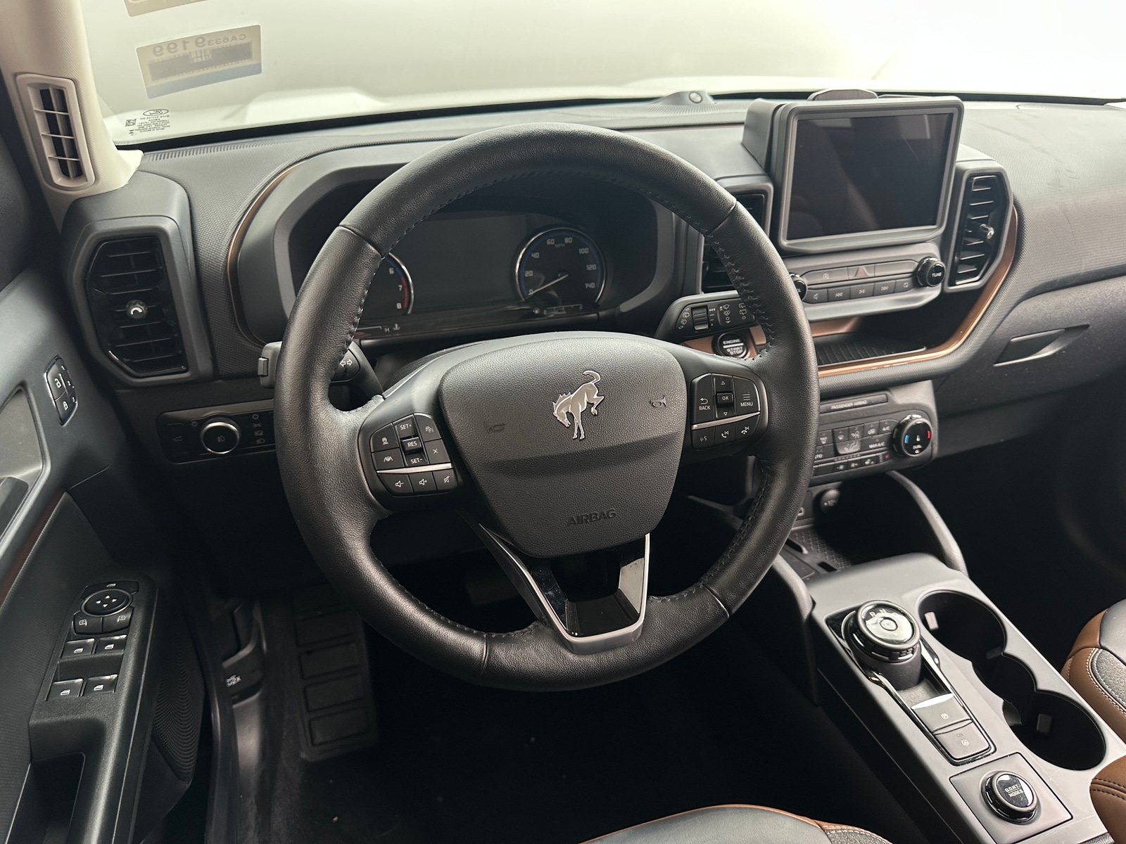 Thumbnail: 2023 Ford Bronco Sport - 5