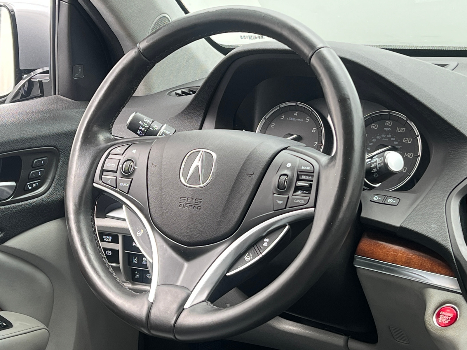 Thumbnail: 2017 Acura MDX - 4