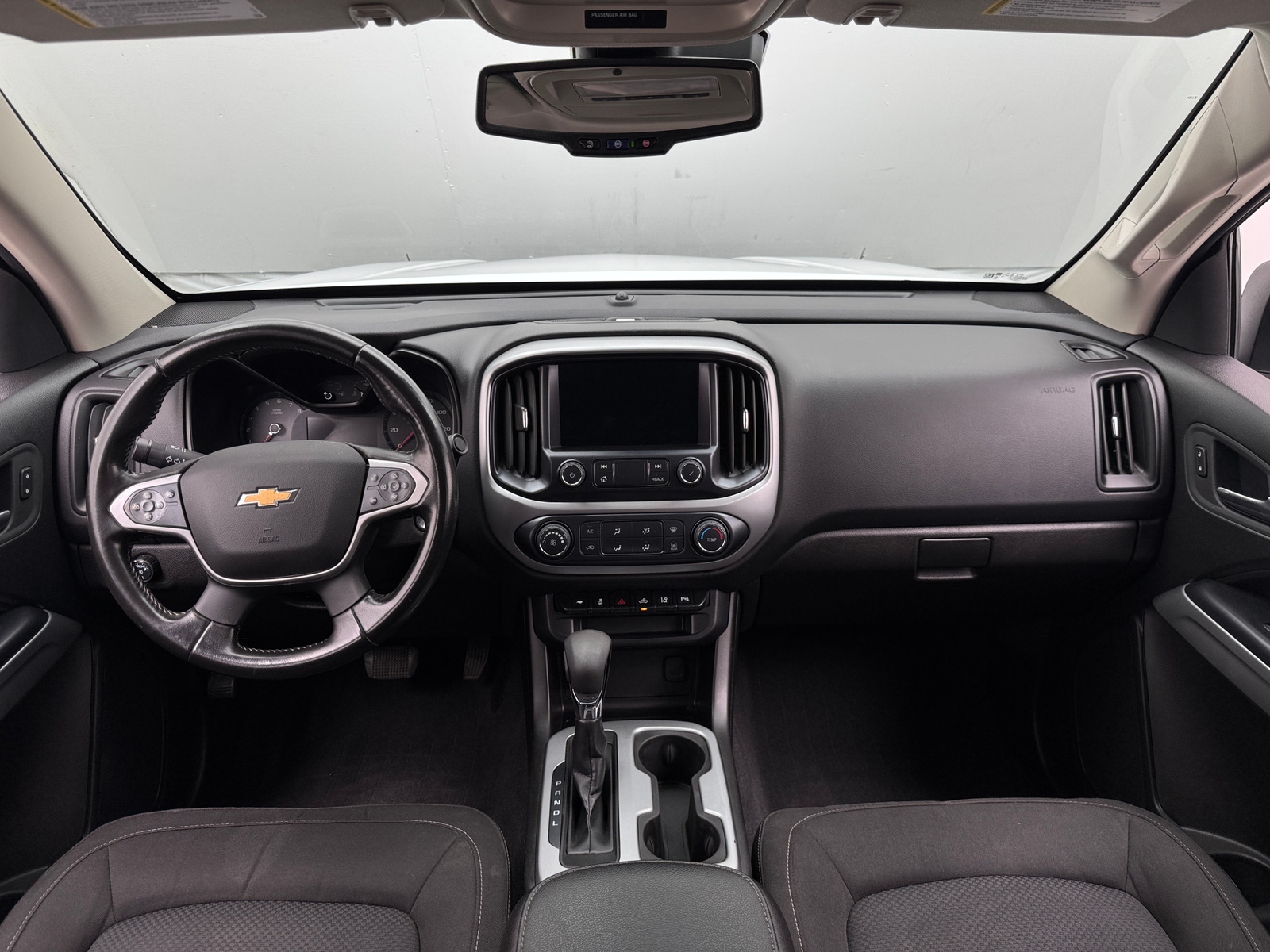 Thumbnail: 2022 Chevrolet Colorado - 3