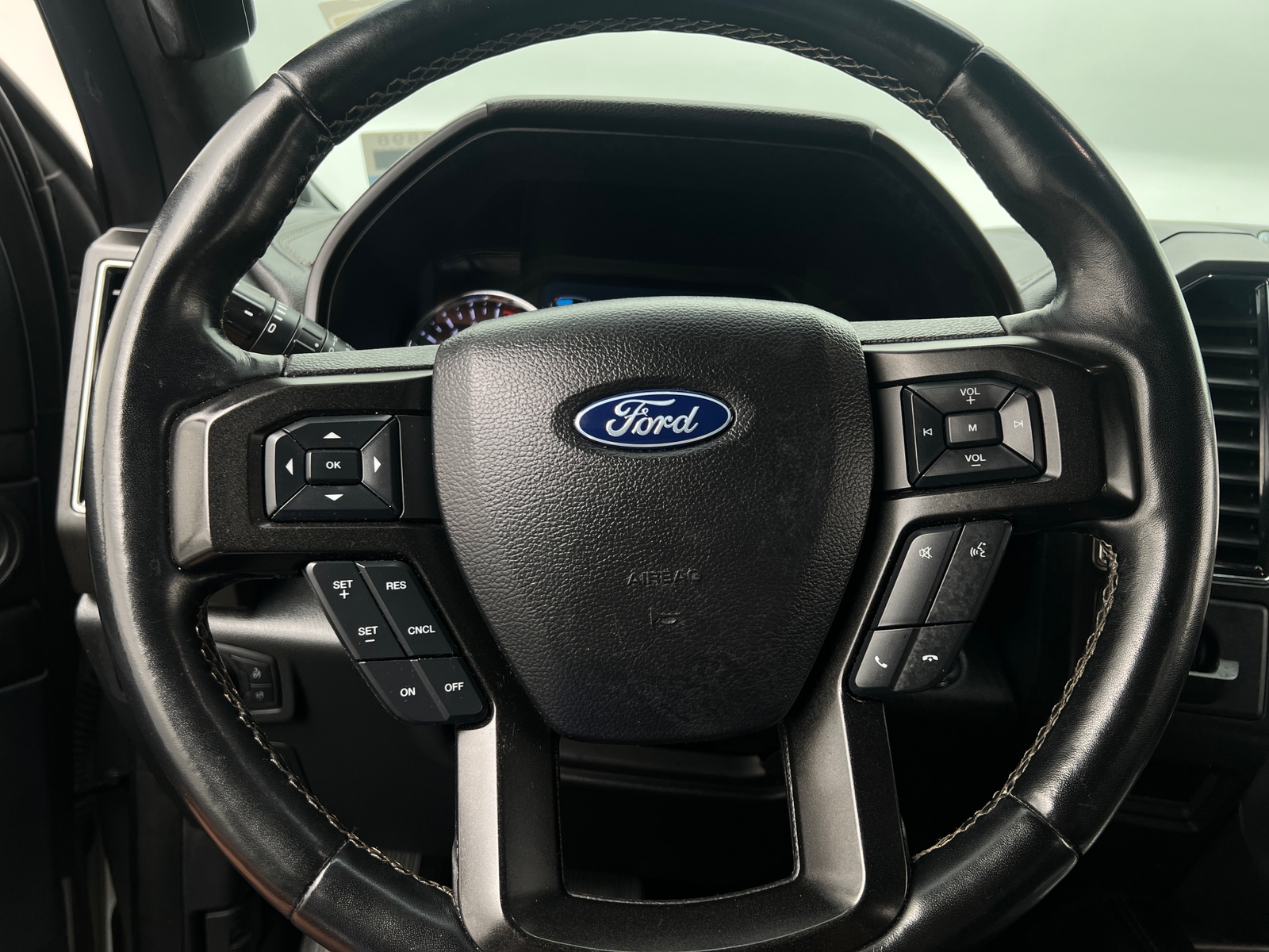 Thumbnail: 2019 Ford Expedition MAX - 4