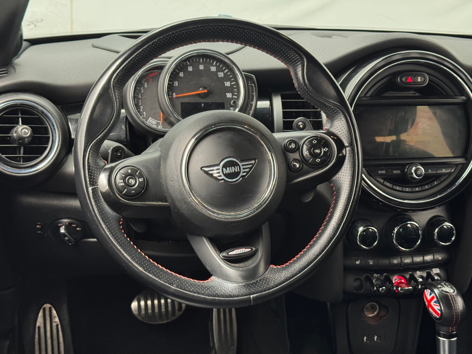 Thumbnail: 2019 MINI Cooper Hardtop - 4