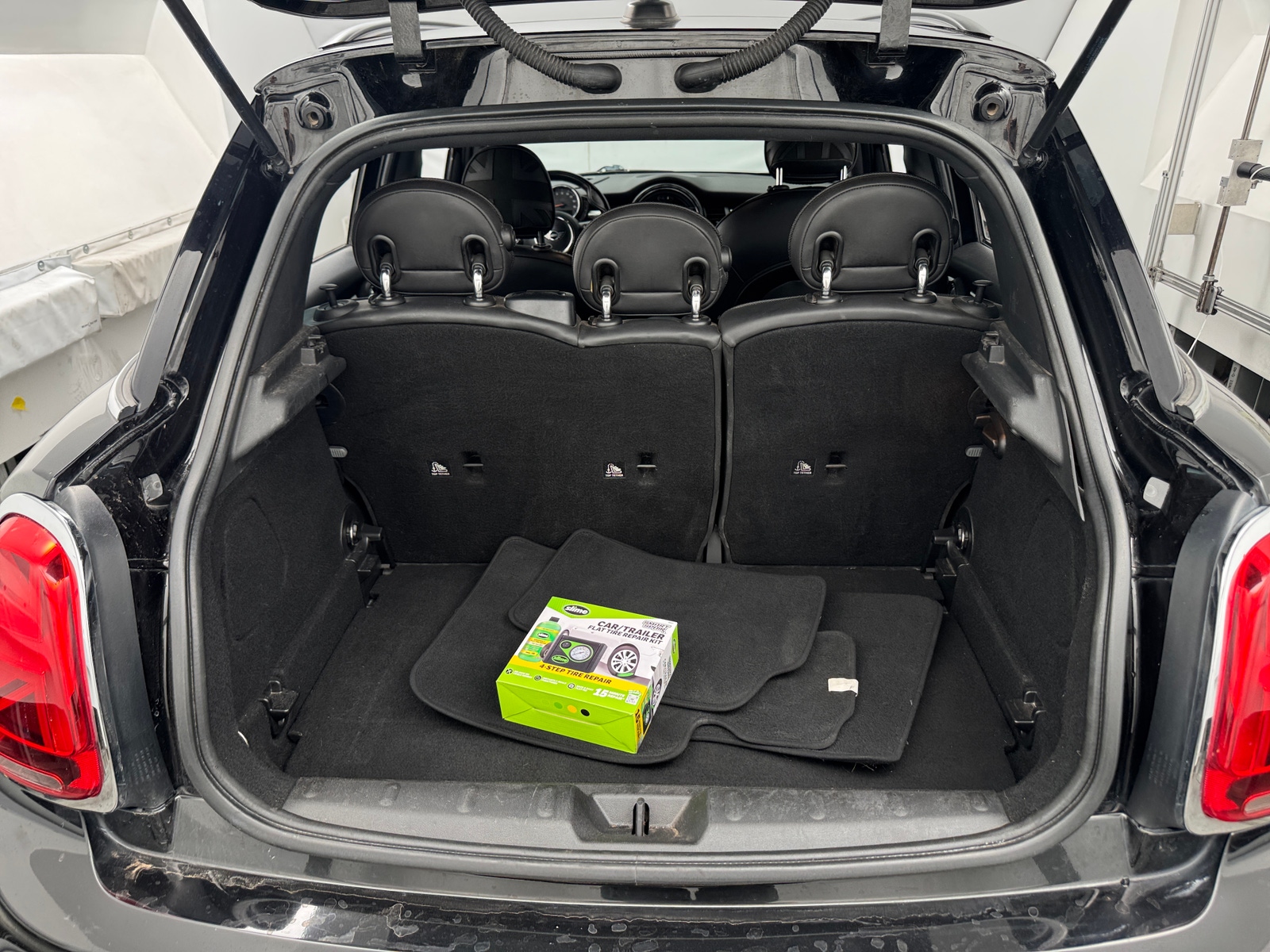 Thumbnail: 2019 MINI Cooper Hardtop - 6