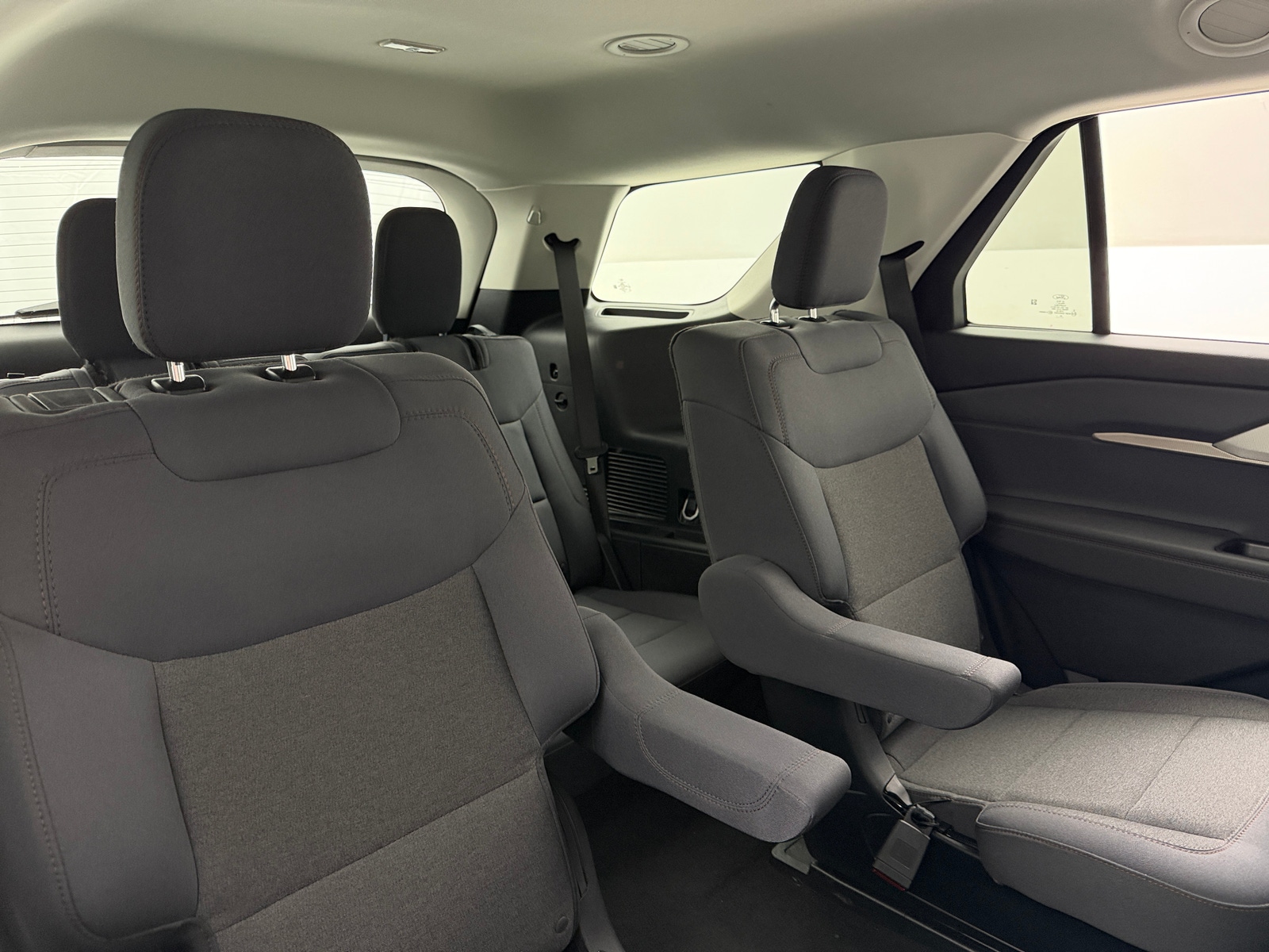 Thumbnail: 2026 Ford Explorer - 6
