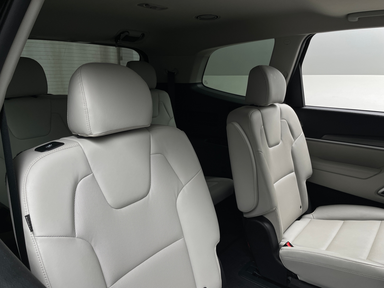 Thumbnail: 2023 Kia Telluride - 5