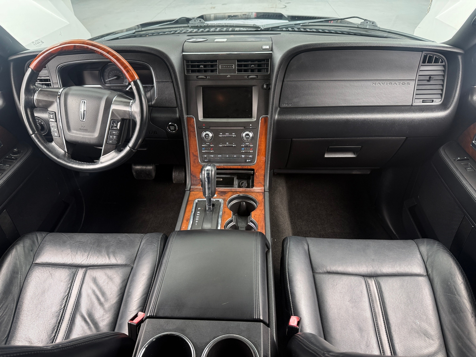 Thumbnail: 2015 Lincoln Navigator - 2