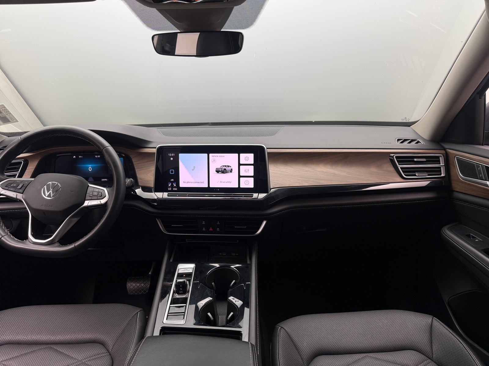 Thumbnail: 2025 Volkswagen Atlas - 2