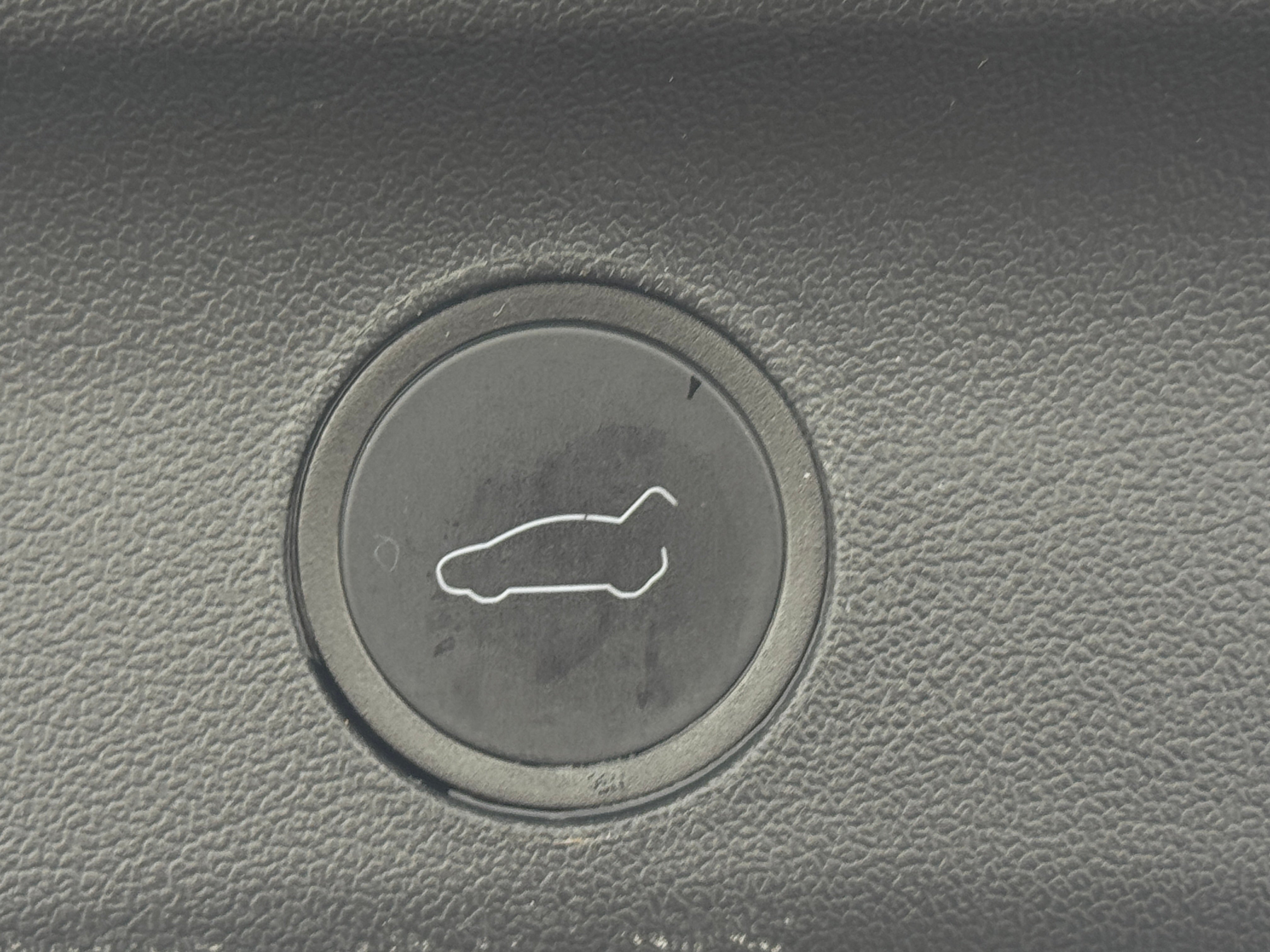 Used 2024 Tesla Model Y Long Range with VIN 7SAYGAEE6RF088997 for sale in Auburn, WA