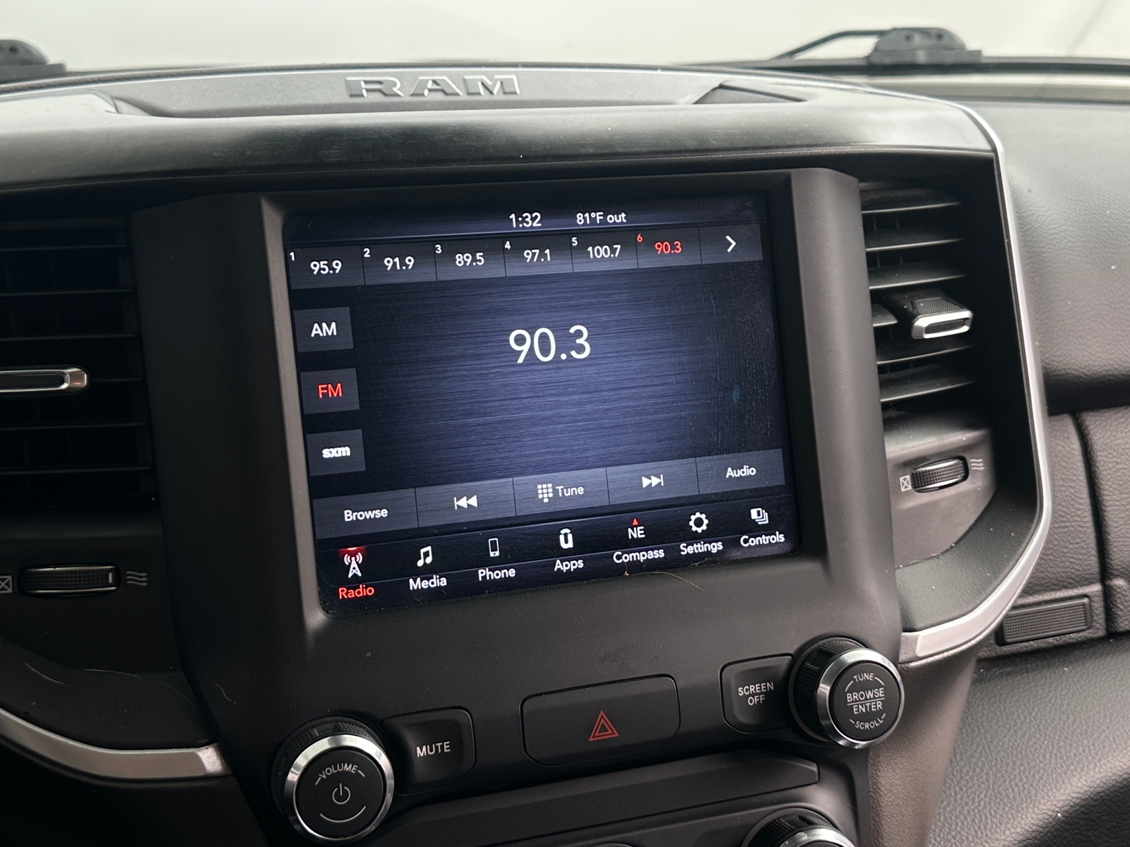 Thumbnail: 2020 RAM 1500 - 4