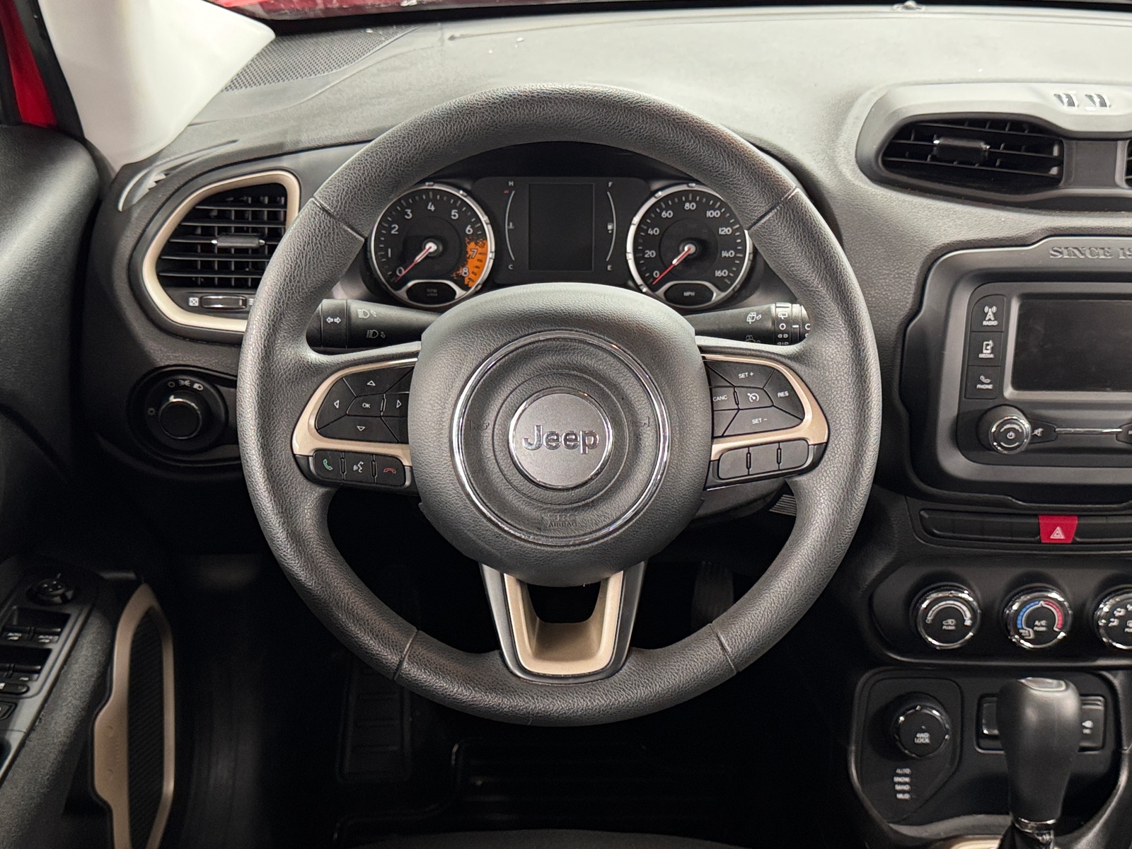 Thumbnail: 2015 Jeep Renegade - 5