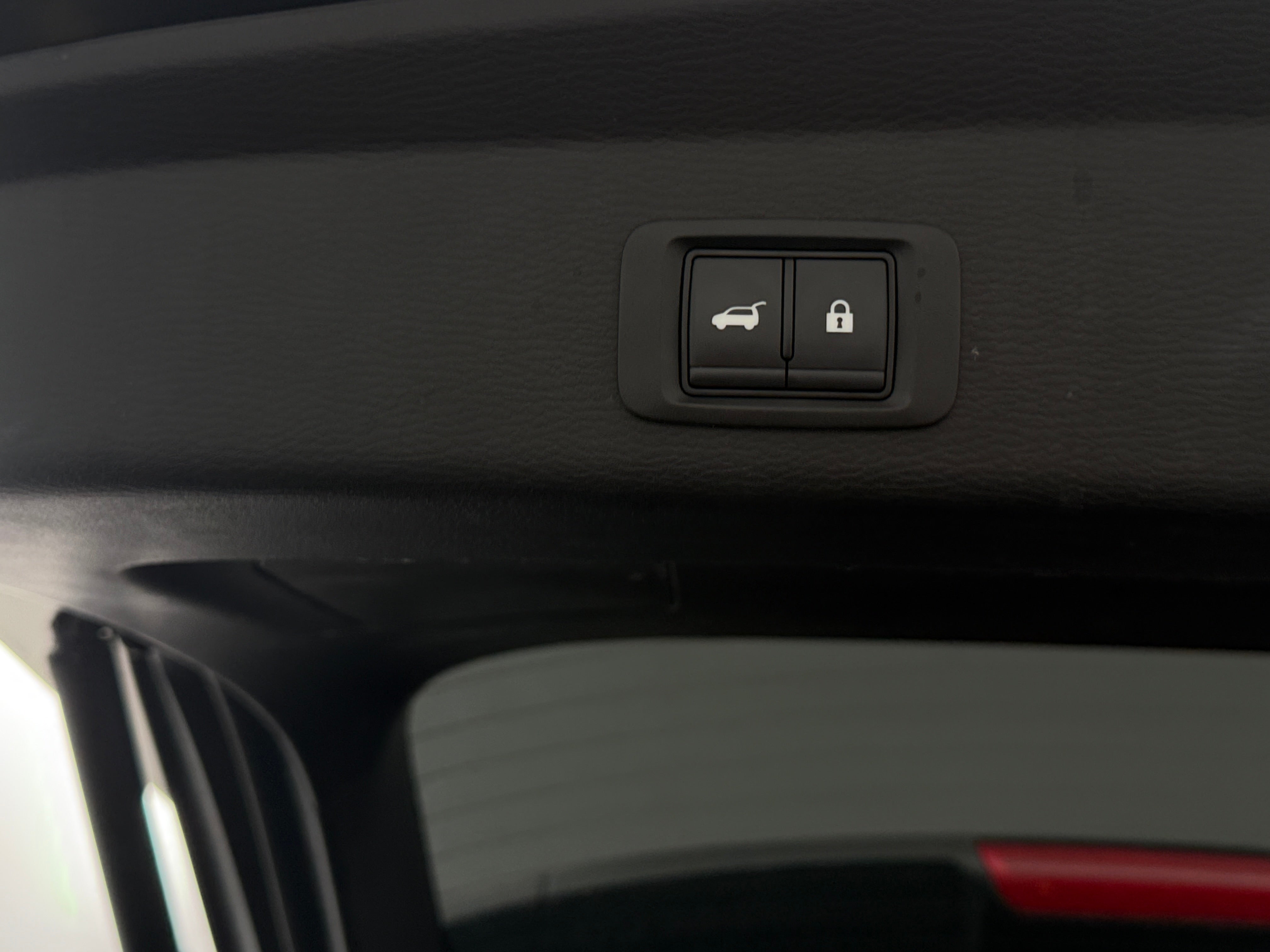 2025 Mitsubishi Outlander SE - Photo 16