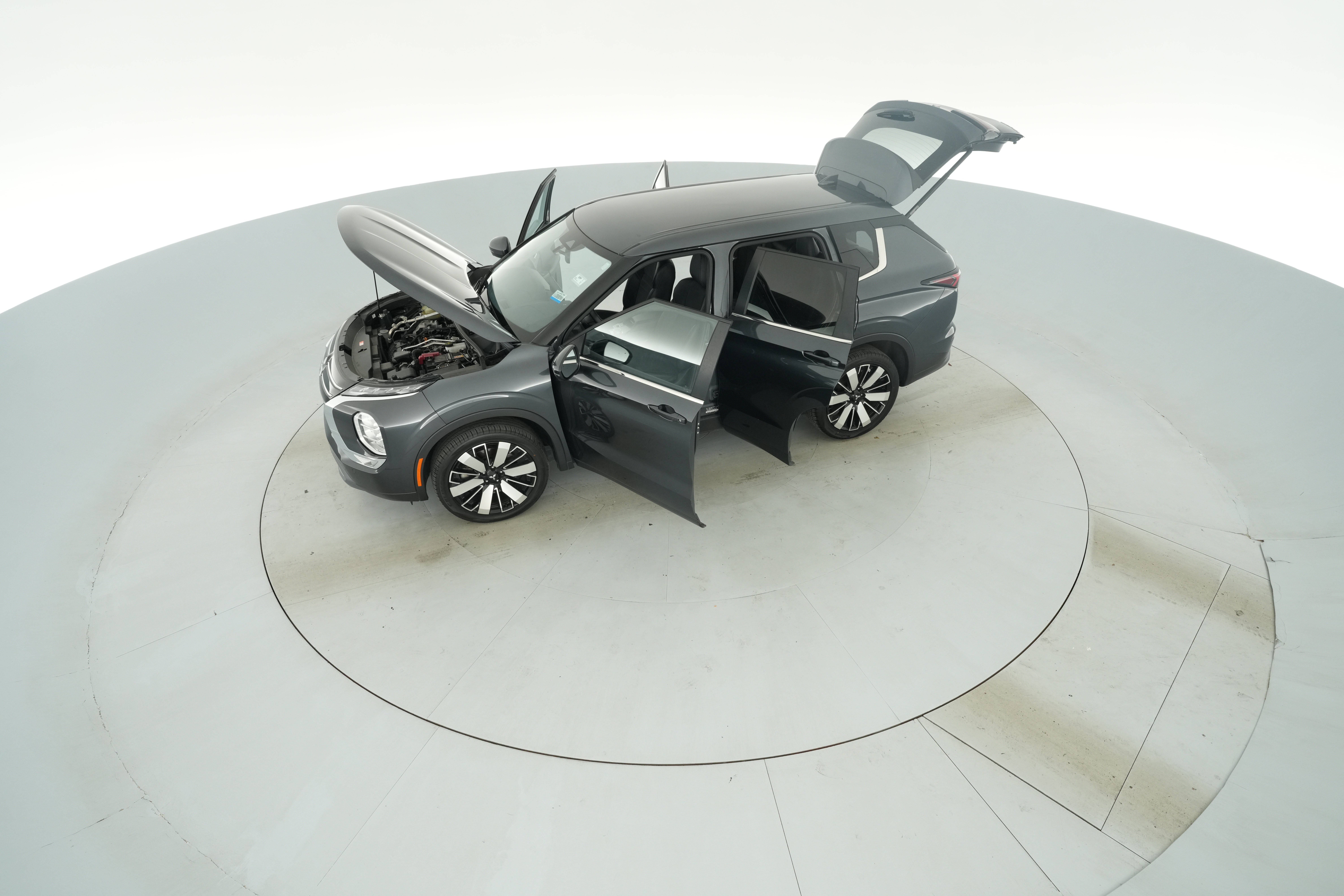 2025 Mitsubishi Outlander SE - Photo 46