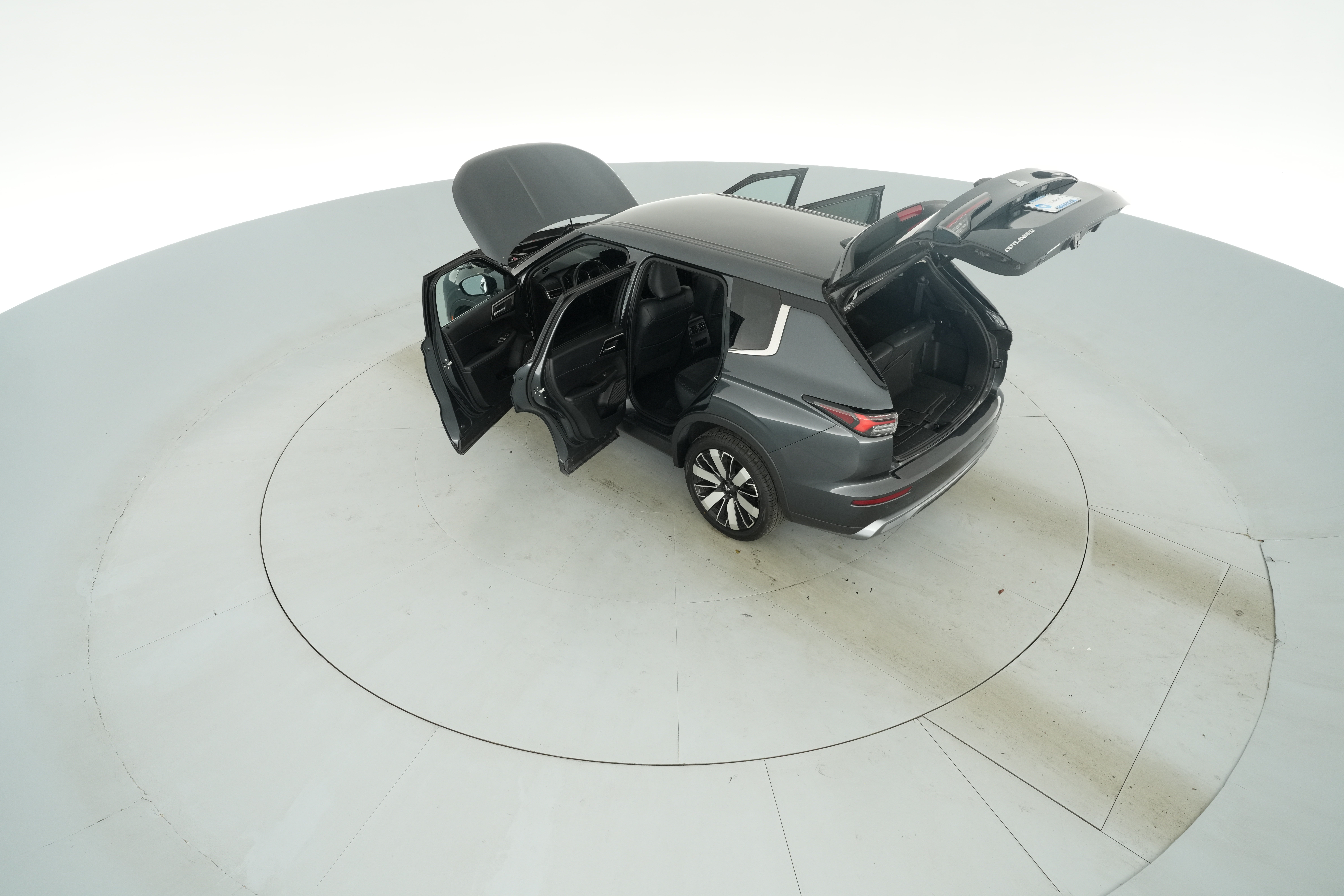 2025 Mitsubishi Outlander SE - Photo 49