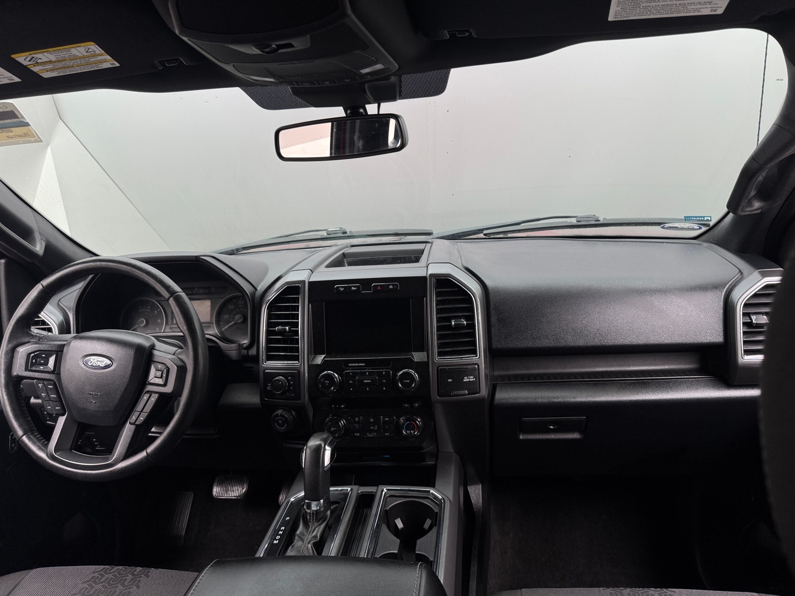 Thumbnail: 2020 Ford Econoline - 3