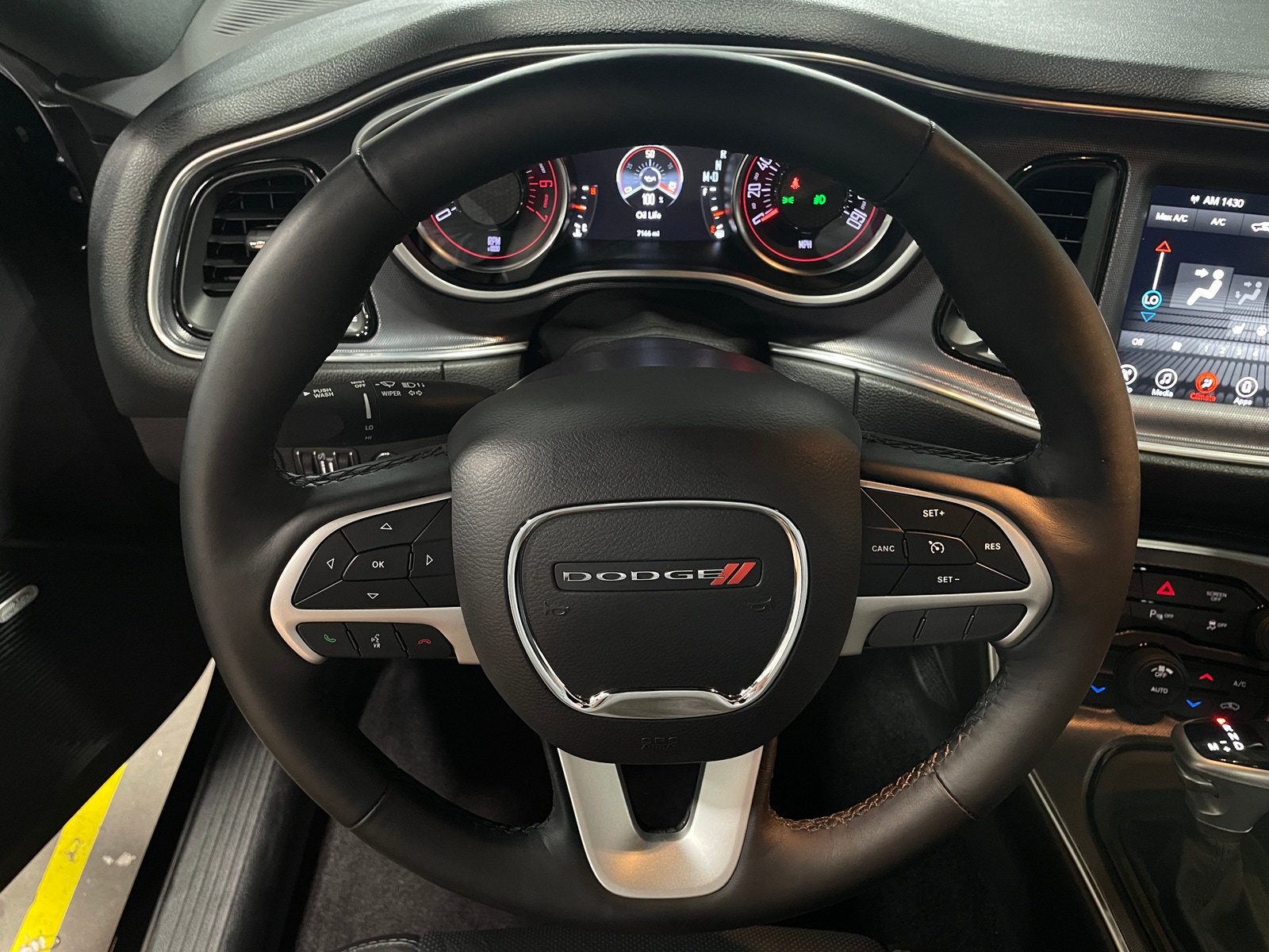 Thumbnail: 2017 Dodge Challenger - 3