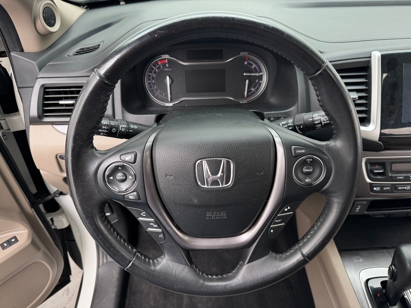 Thumbnail: 2018 Honda Pilot - 5