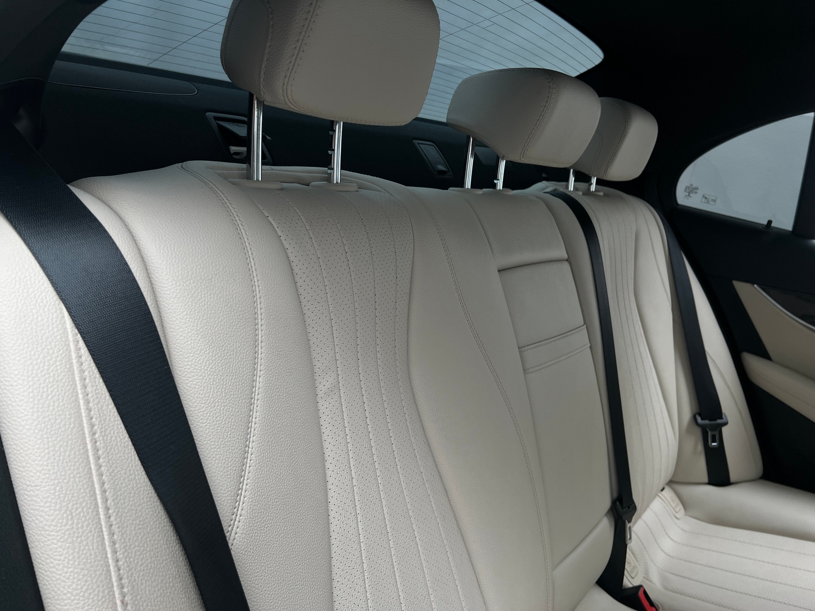 Thumbnail: 2019 Mercedes-Benz E-Class - 5