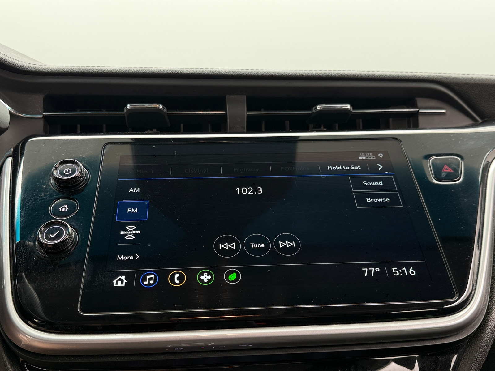 Thumbnail: 2023 Chevrolet Bolt EV - 4