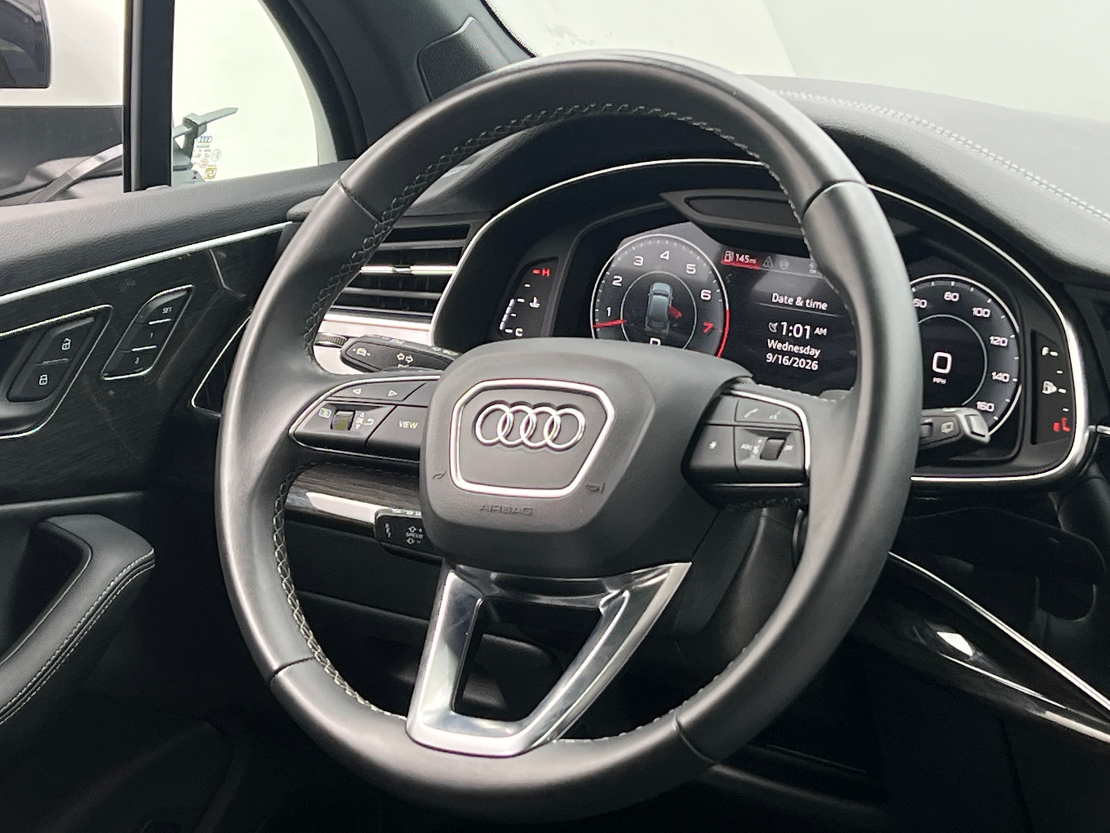 Thumbnail: 2025 Audi Q7 - 5