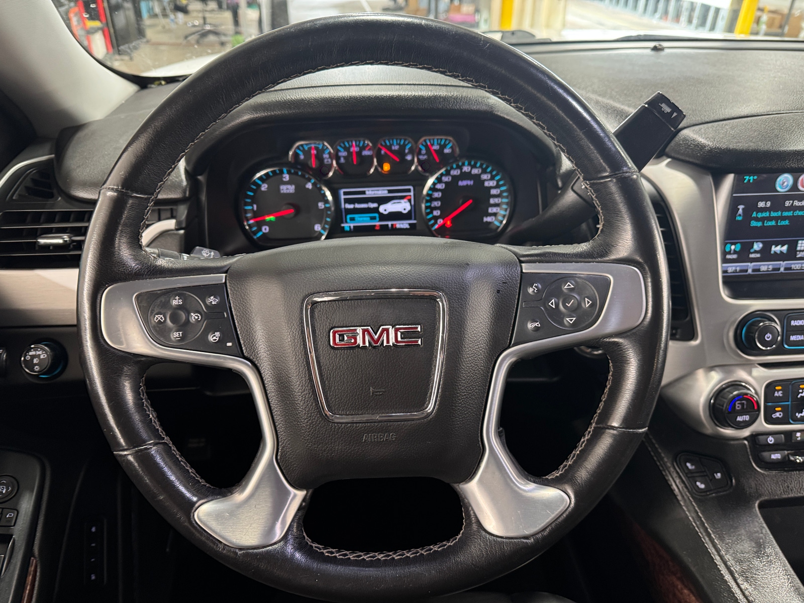 Thumbnail: 2019 GMC Yukon - 4