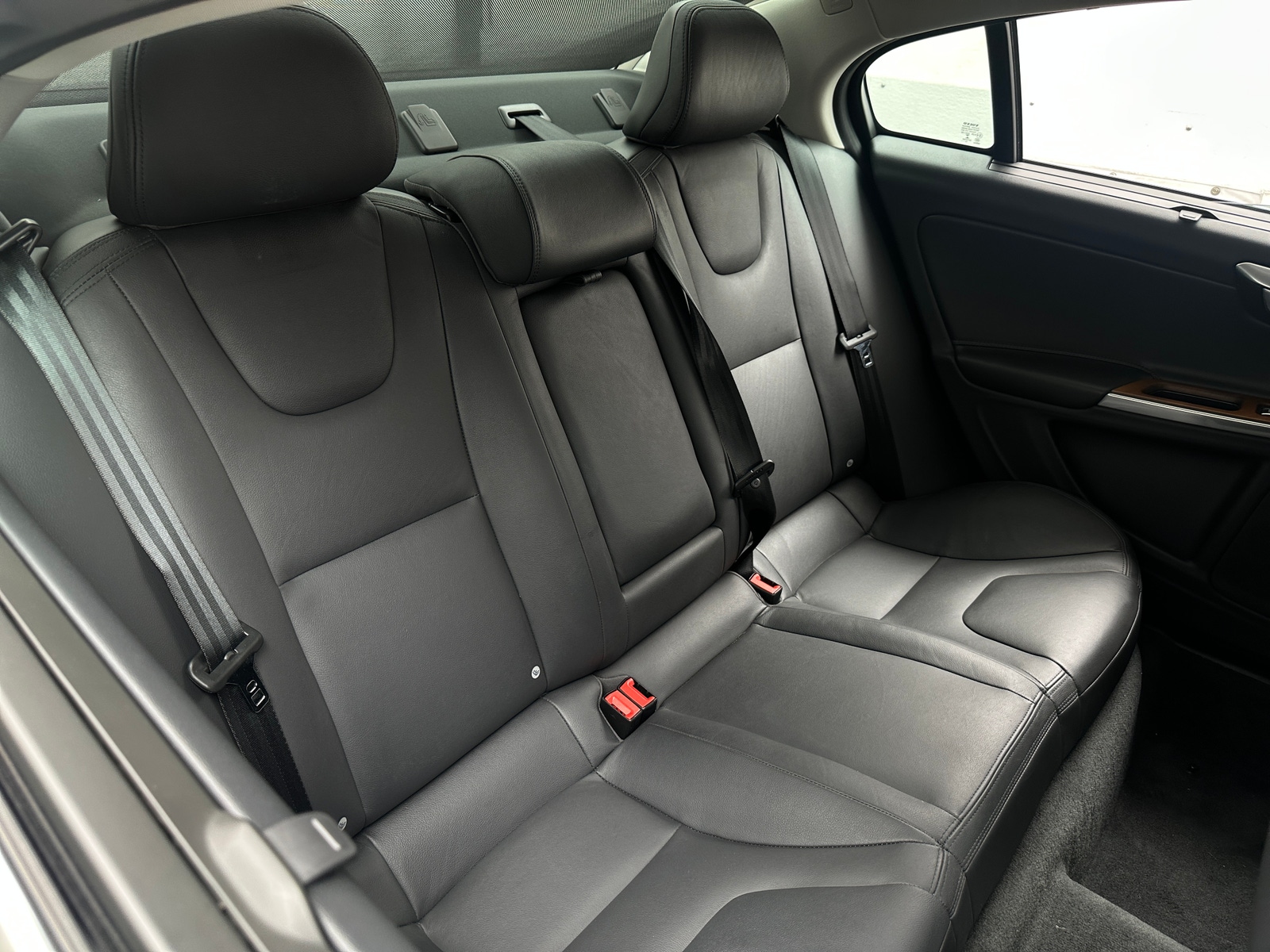 Thumbnail: 2017 Volvo S60 - 6