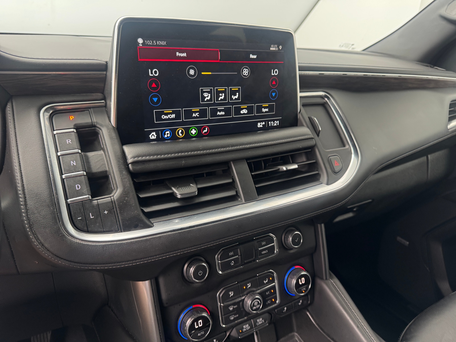 Thumbnail: 2021 Chevrolet Tahoe - 3