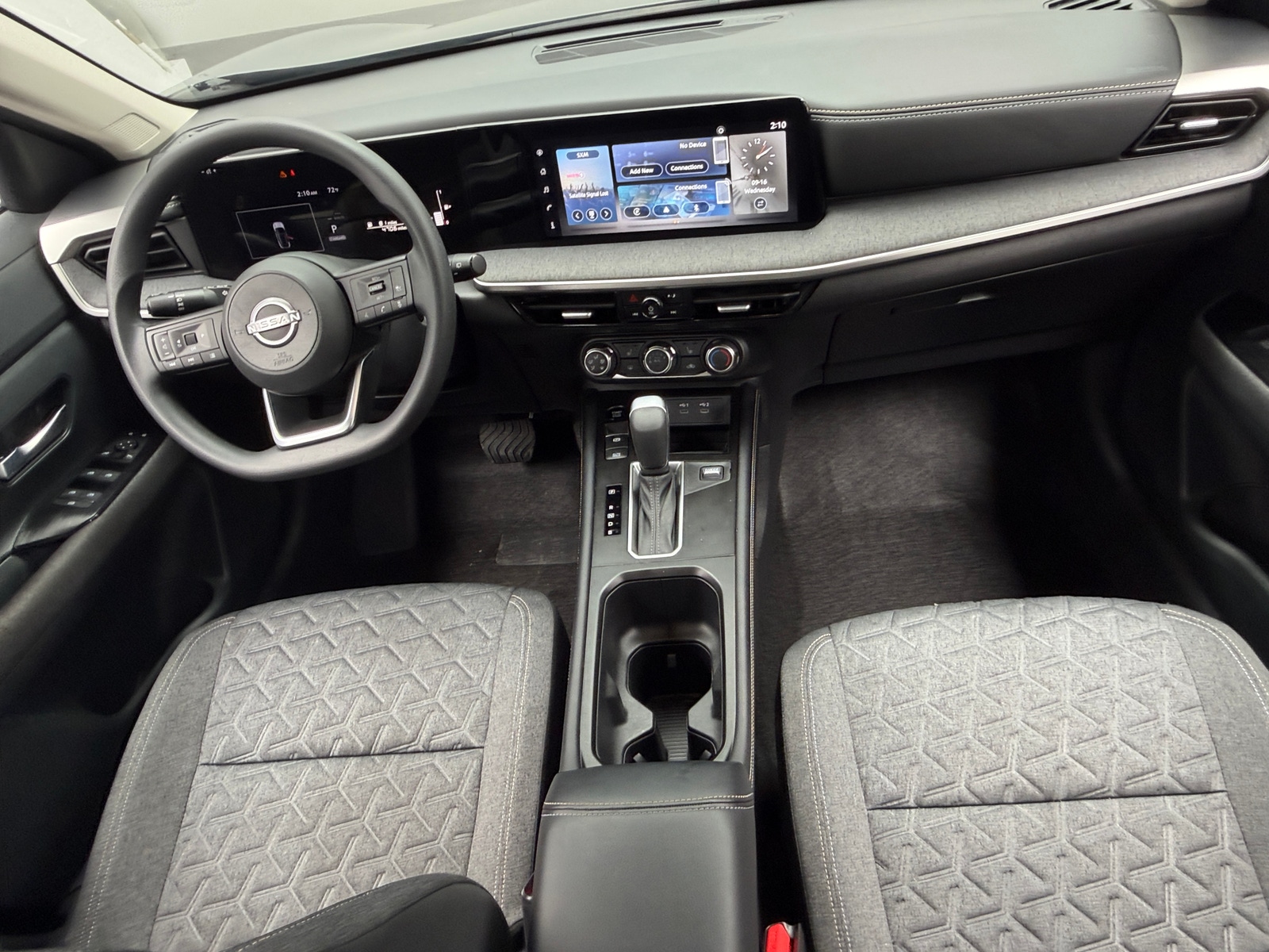 Thumbnail: 2025 Nissan Kicks - 3
