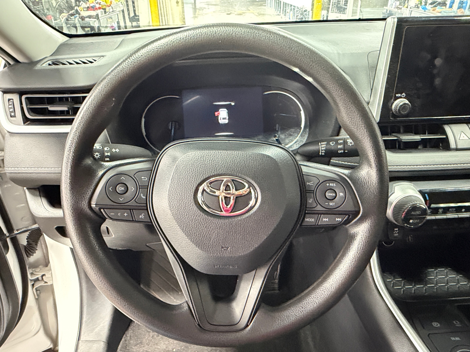 Thumbnail: 2024 Toyota RAV4 - 5