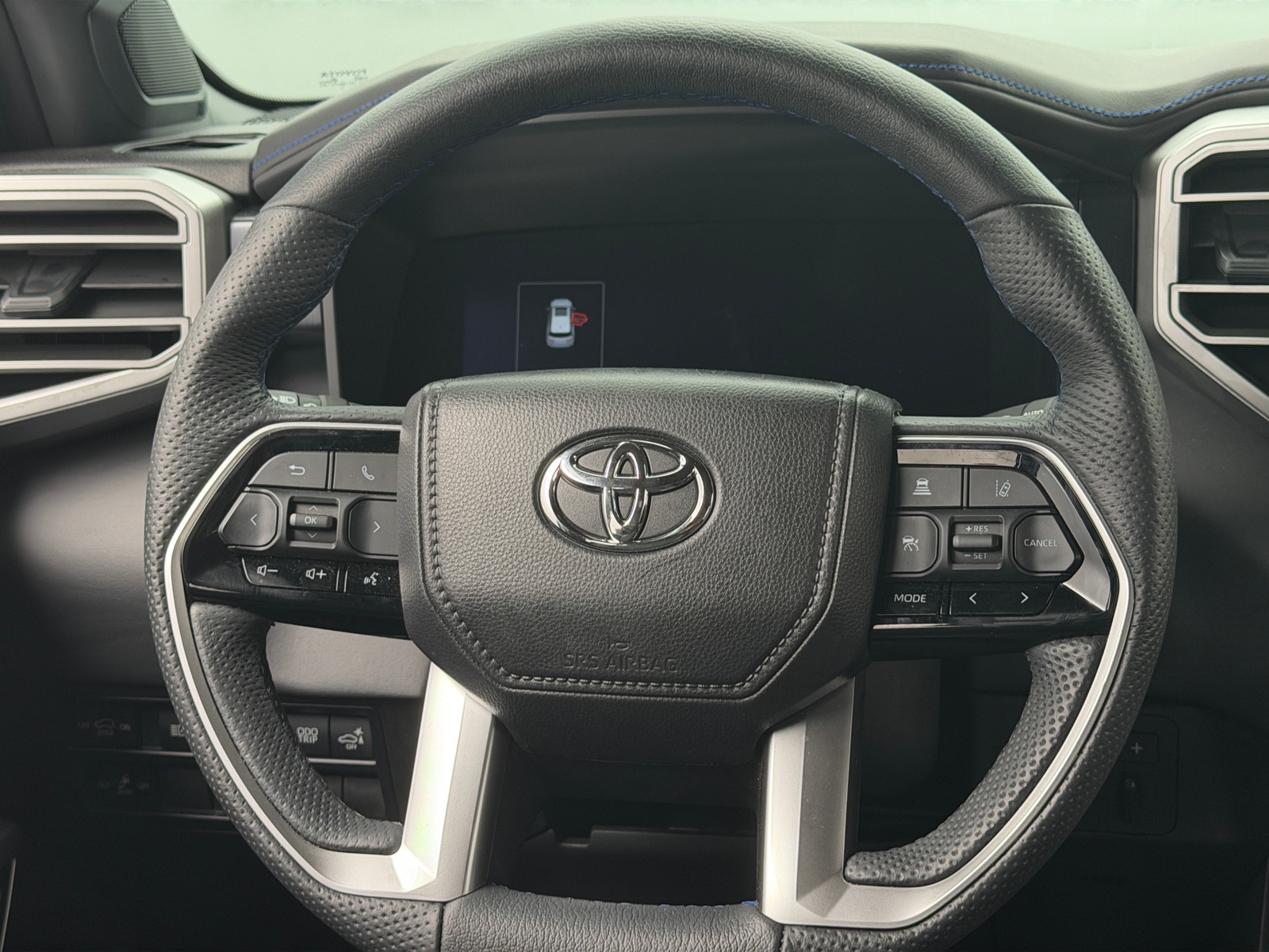 Thumbnail: 2025 Toyota Sequoia - 4