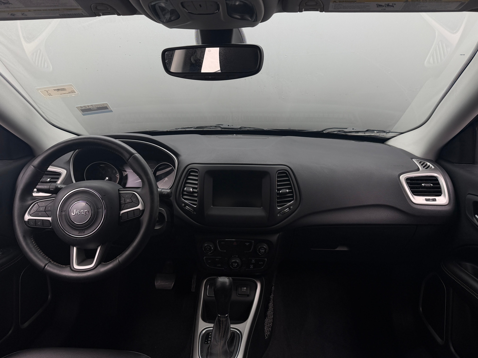 Thumbnail: 2018 Jeep Compass - 3