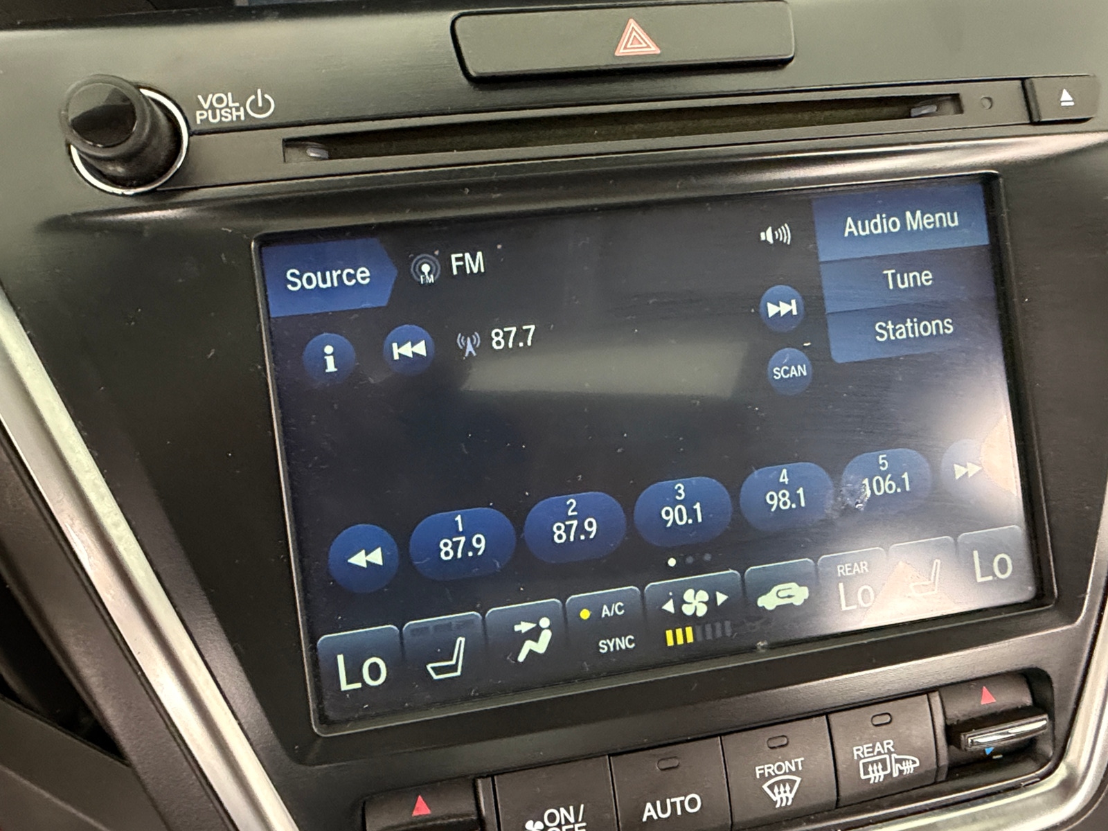 Thumbnail: 2020 Acura MDX - 3