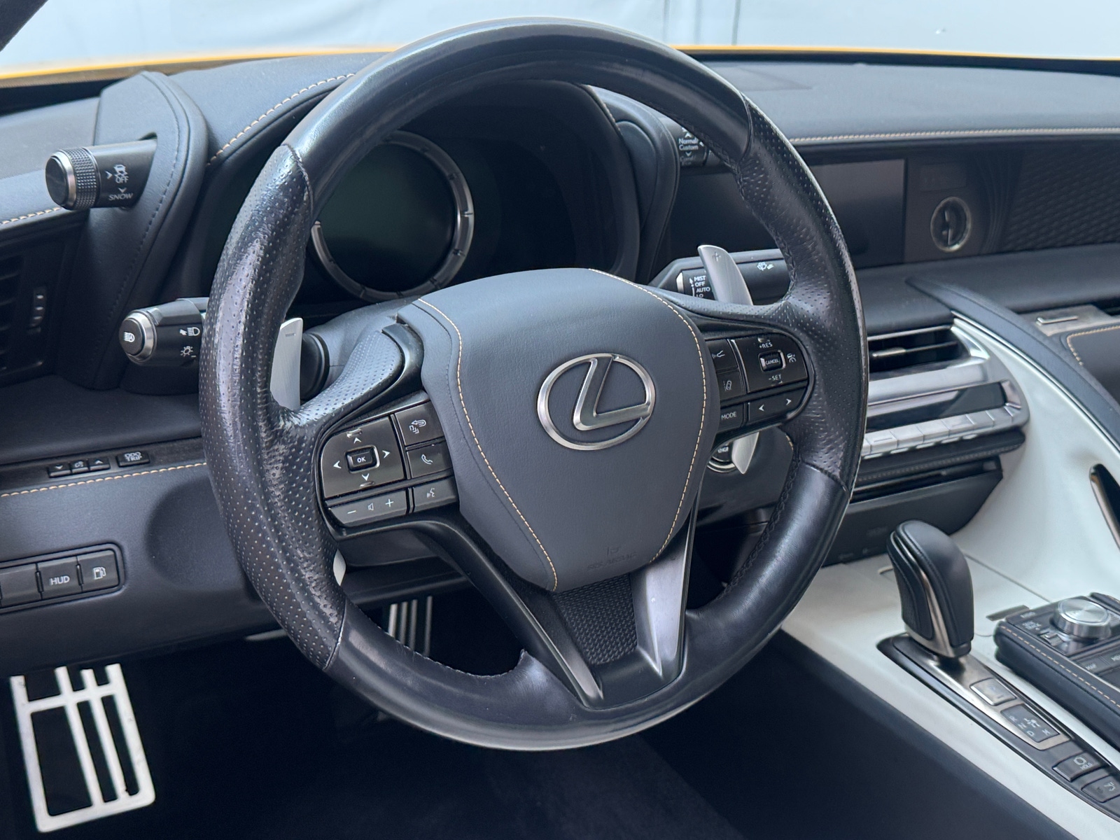 Thumbnail: 2019 Lexus LC - 3