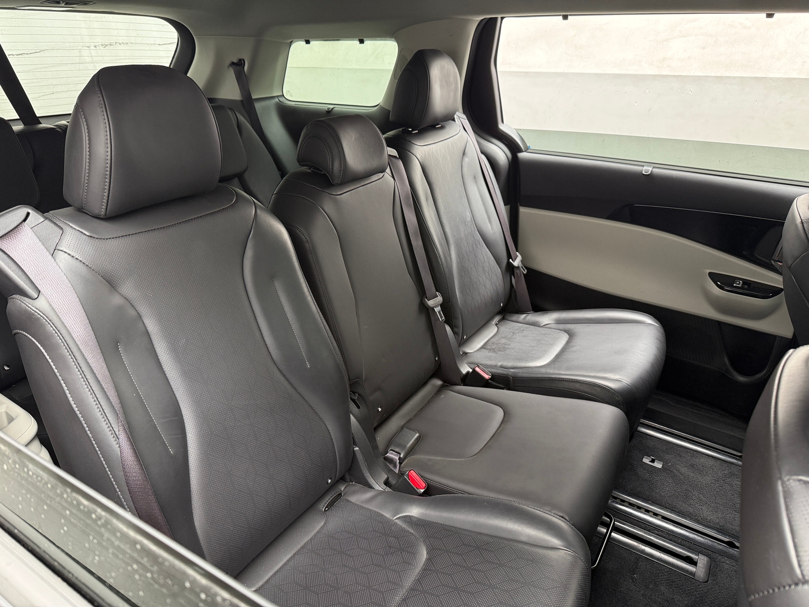 Thumbnail: 2024 Kia Carnival - 5