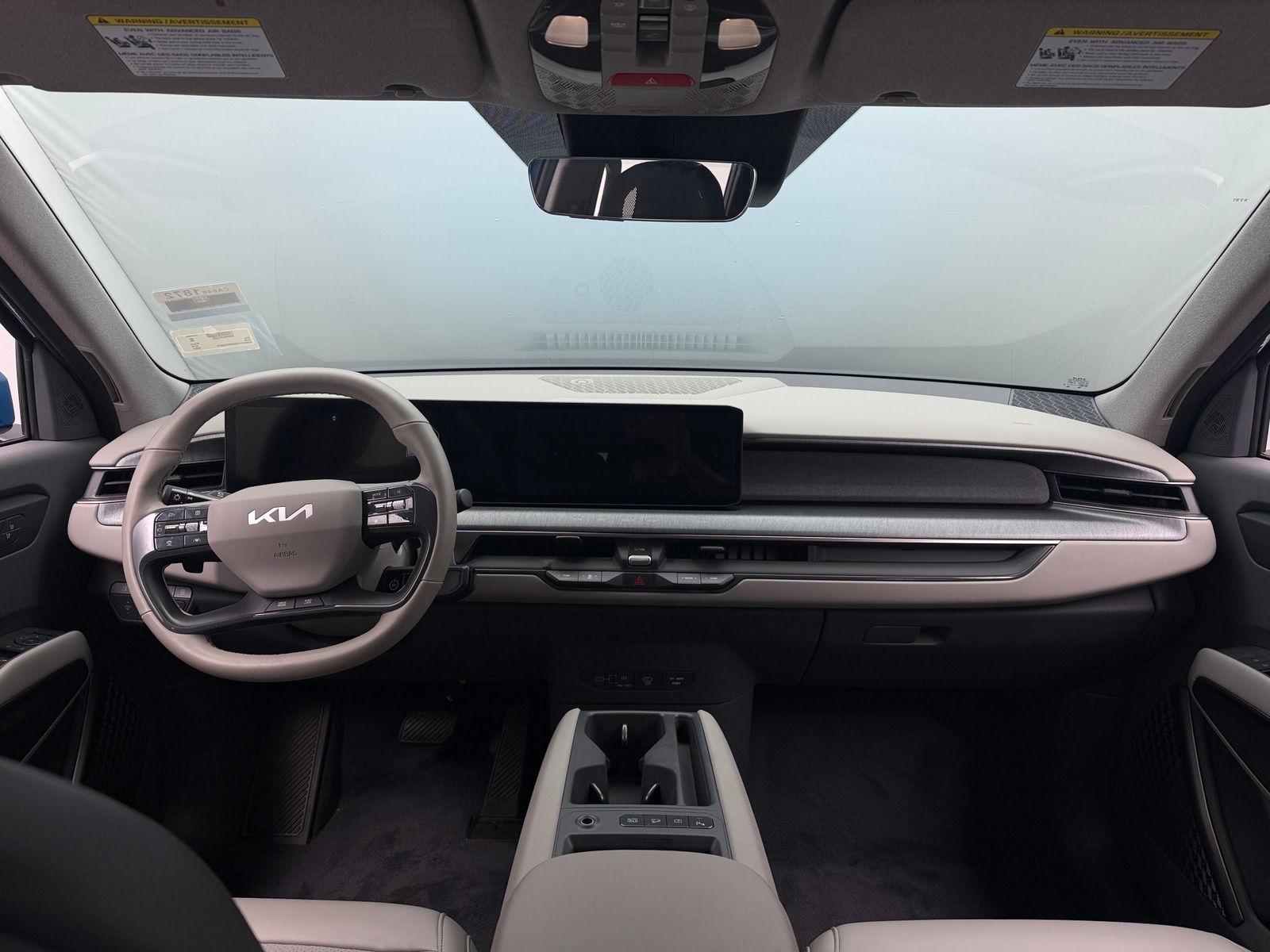 Thumbnail: 2024 Kia EV9 - 2