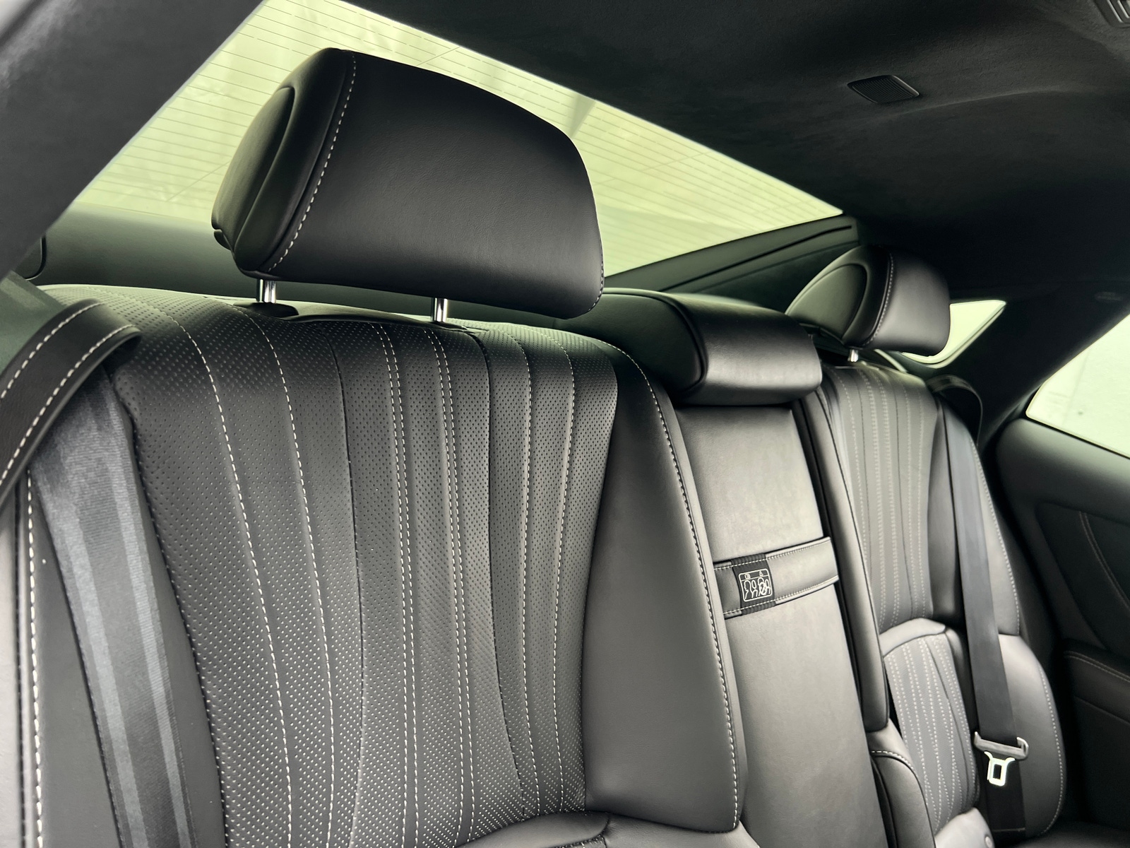 Thumbnail: 2023 Lexus LS - 5