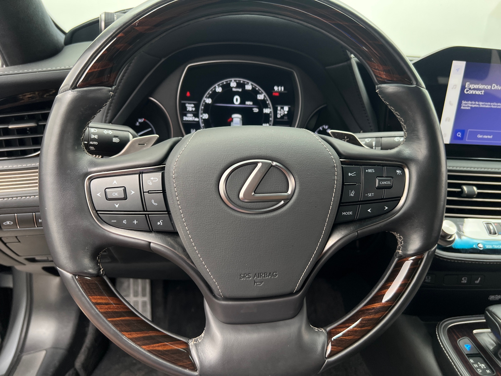 Thumbnail: 2023 Lexus LS - 4