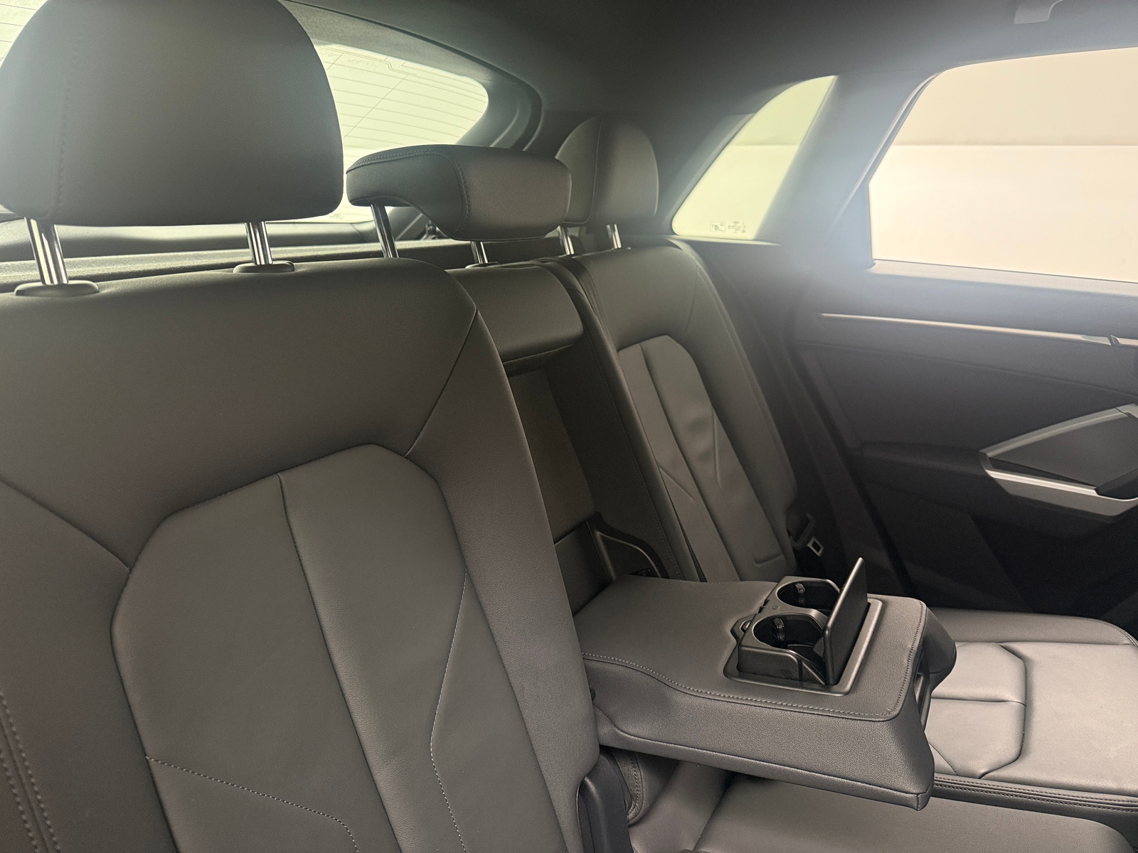 Thumbnail: 2025 Audi Q3 - 6