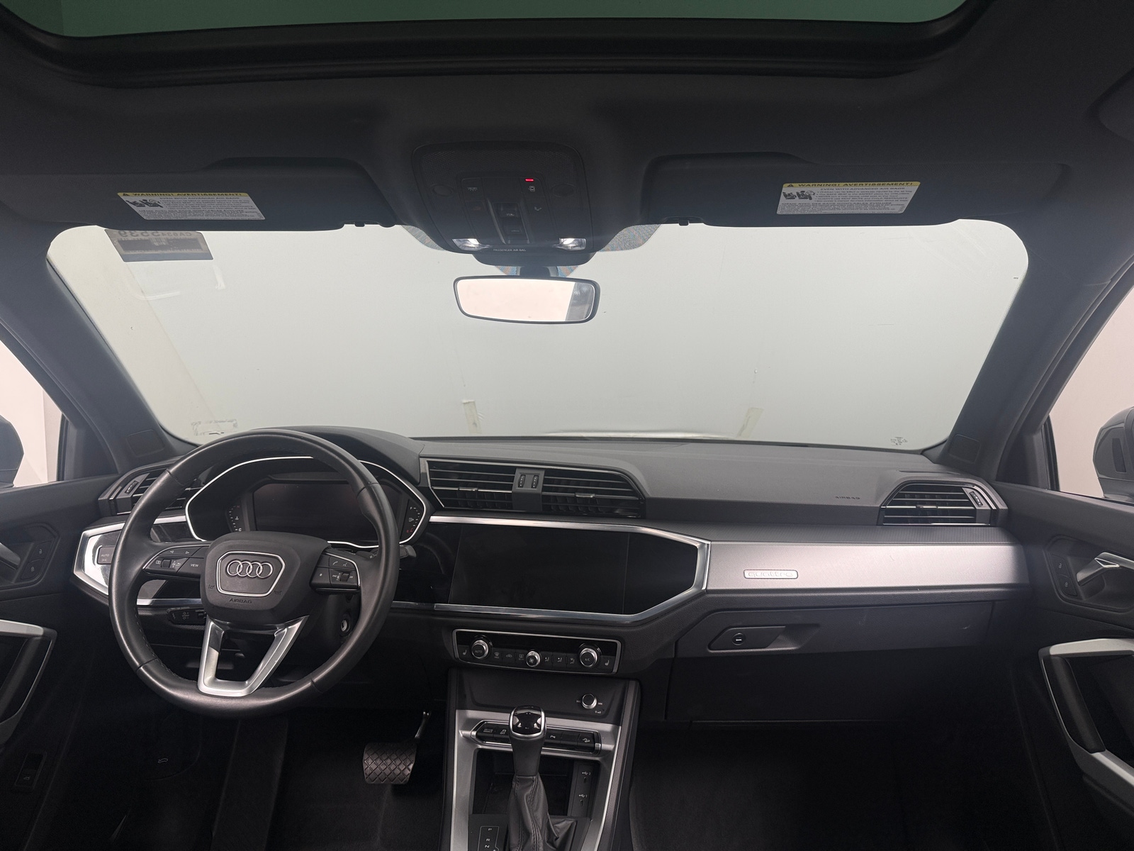 Thumbnail: 2025 Audi Q3 - 3
