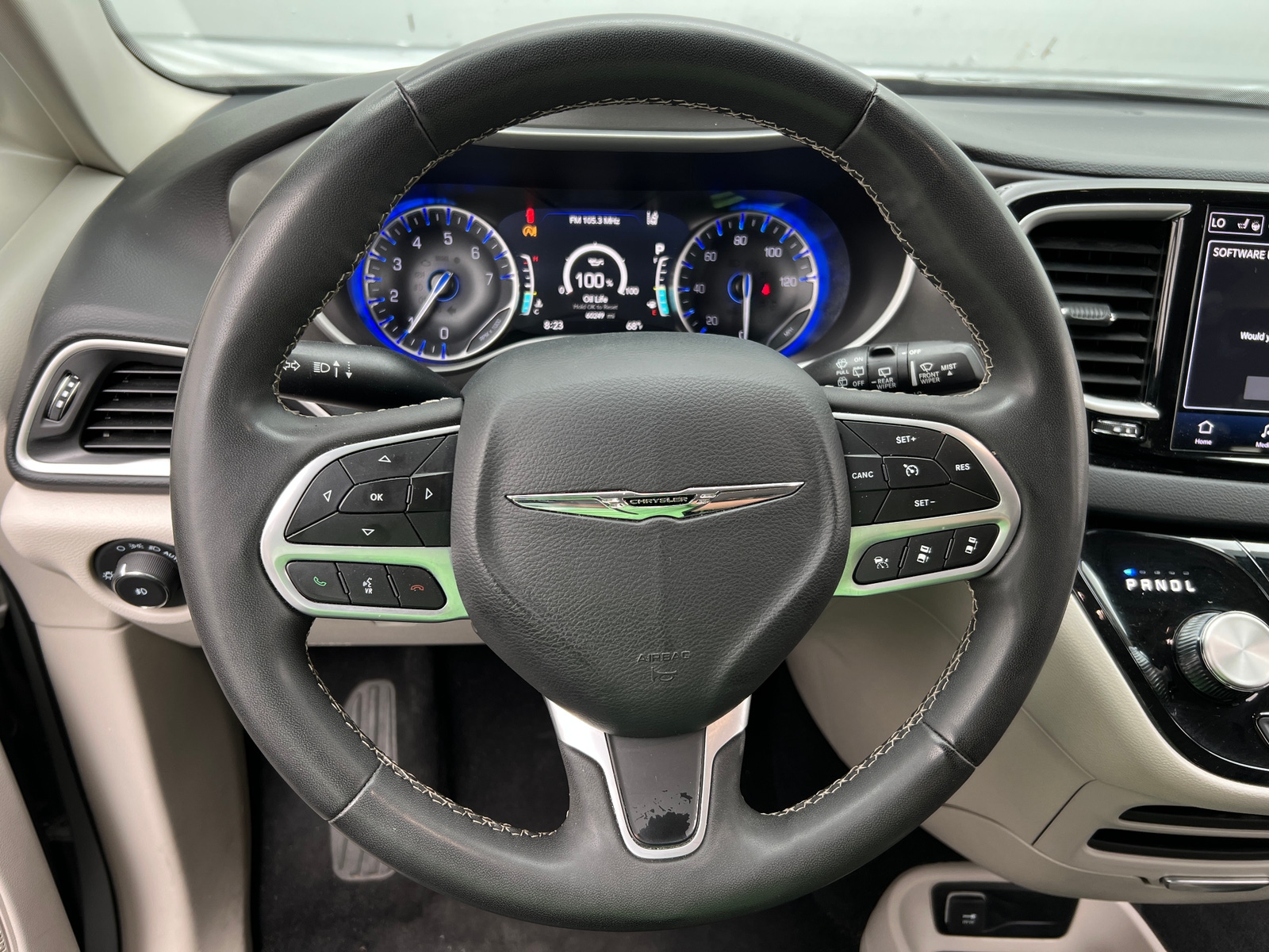 Thumbnail: 2024 Chrysler Pacifica - 4