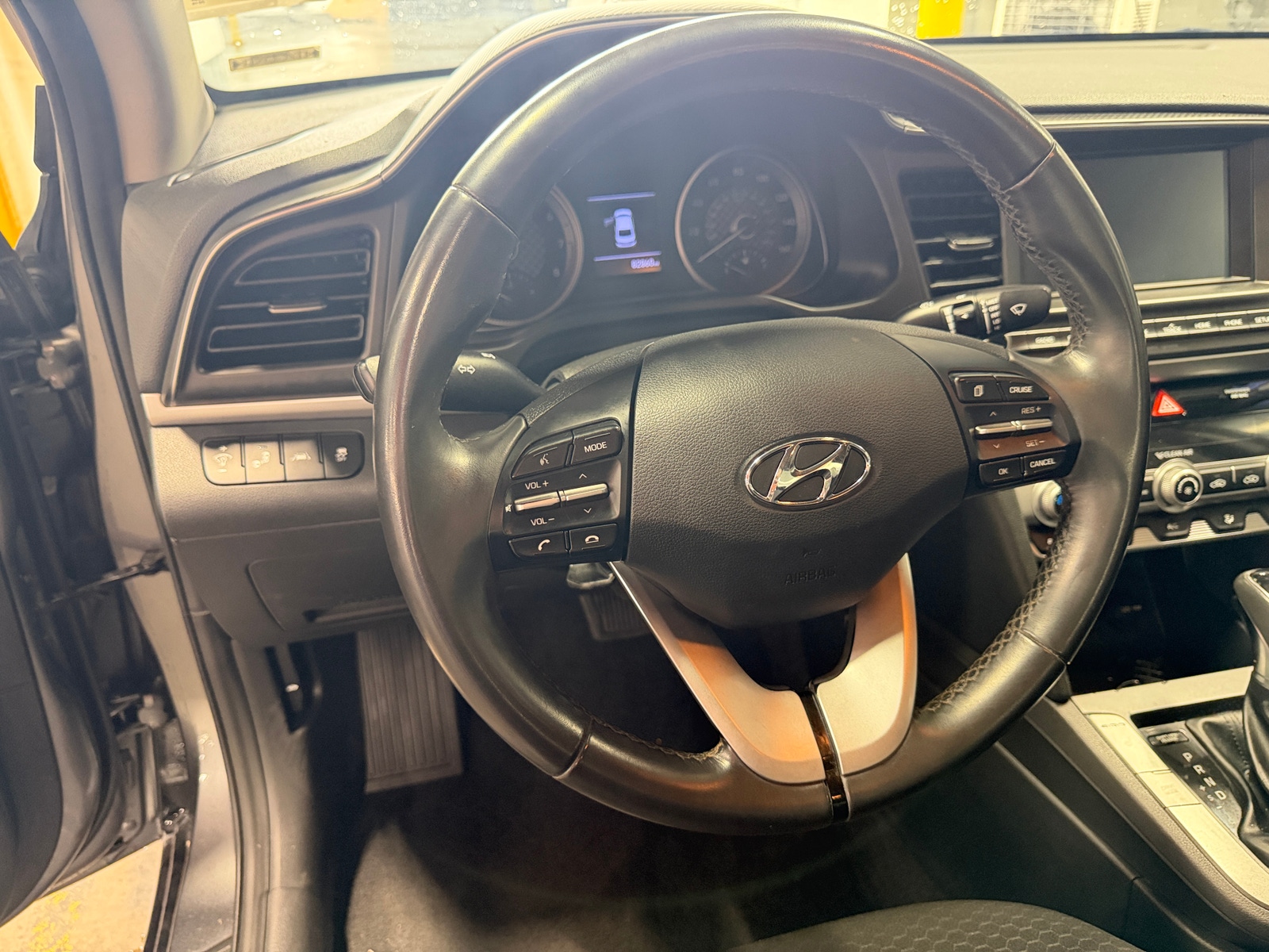 Thumbnail: 2019 Hyundai Elantra - 5