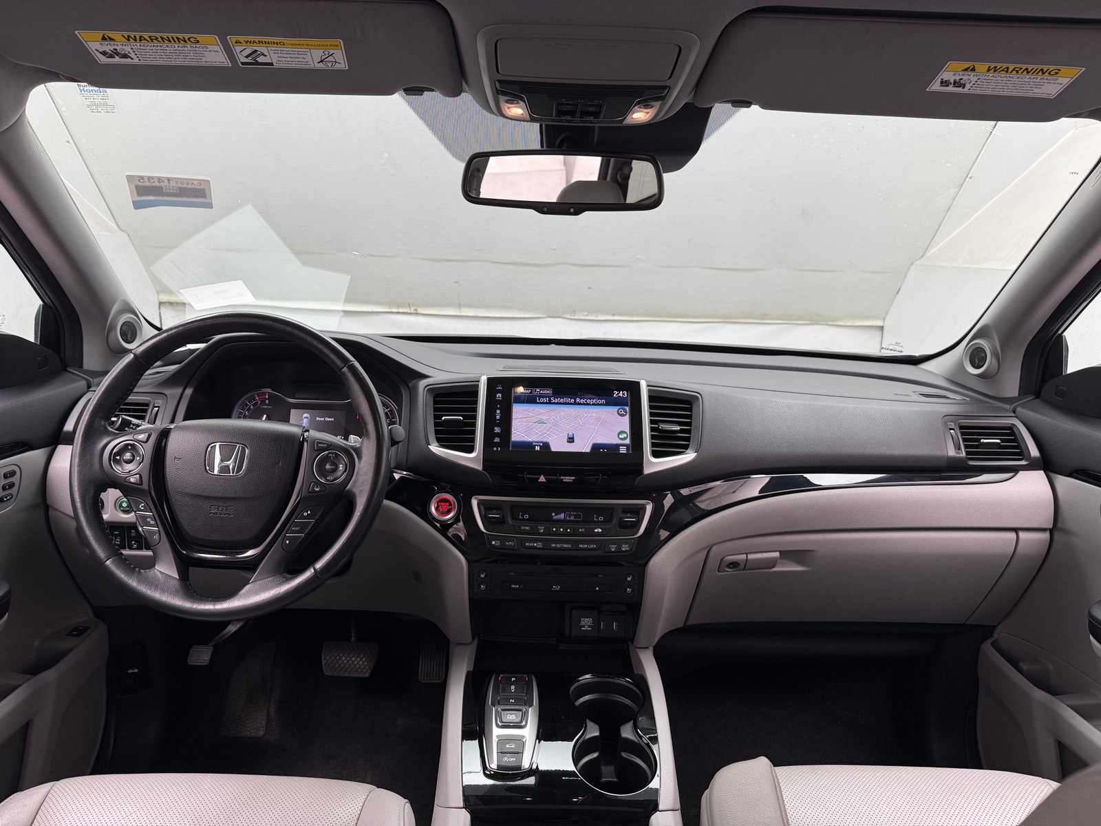 Thumbnail: 2017 Honda Pilot - 2