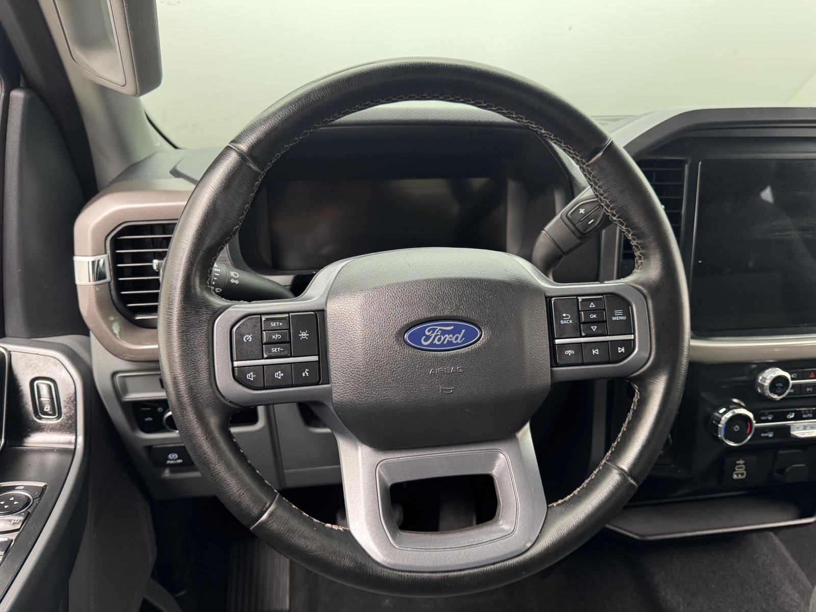 Thumbnail: 2025 Ford Econoline - 5