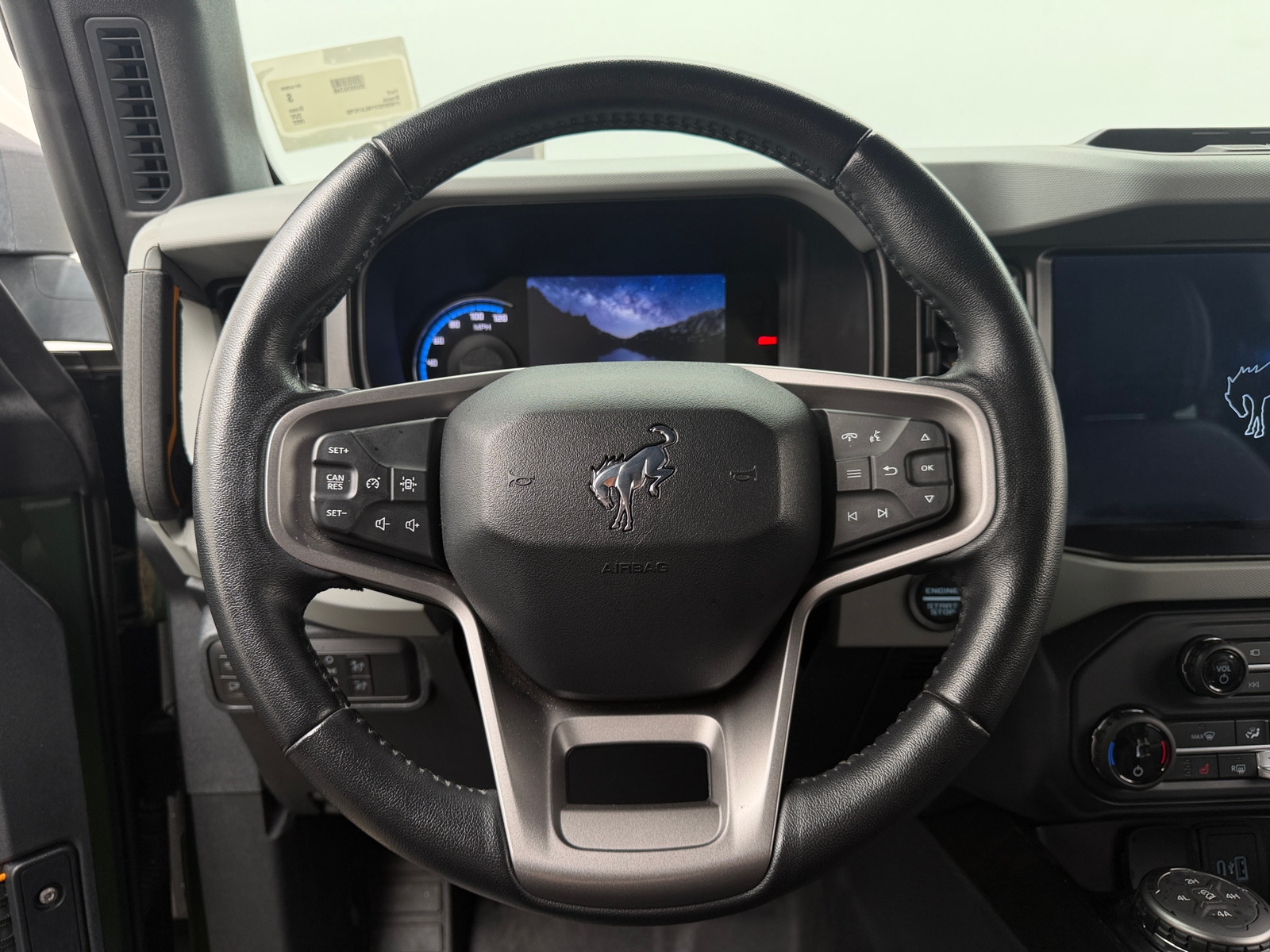 Thumbnail: 2022 Ford Bronco - 3