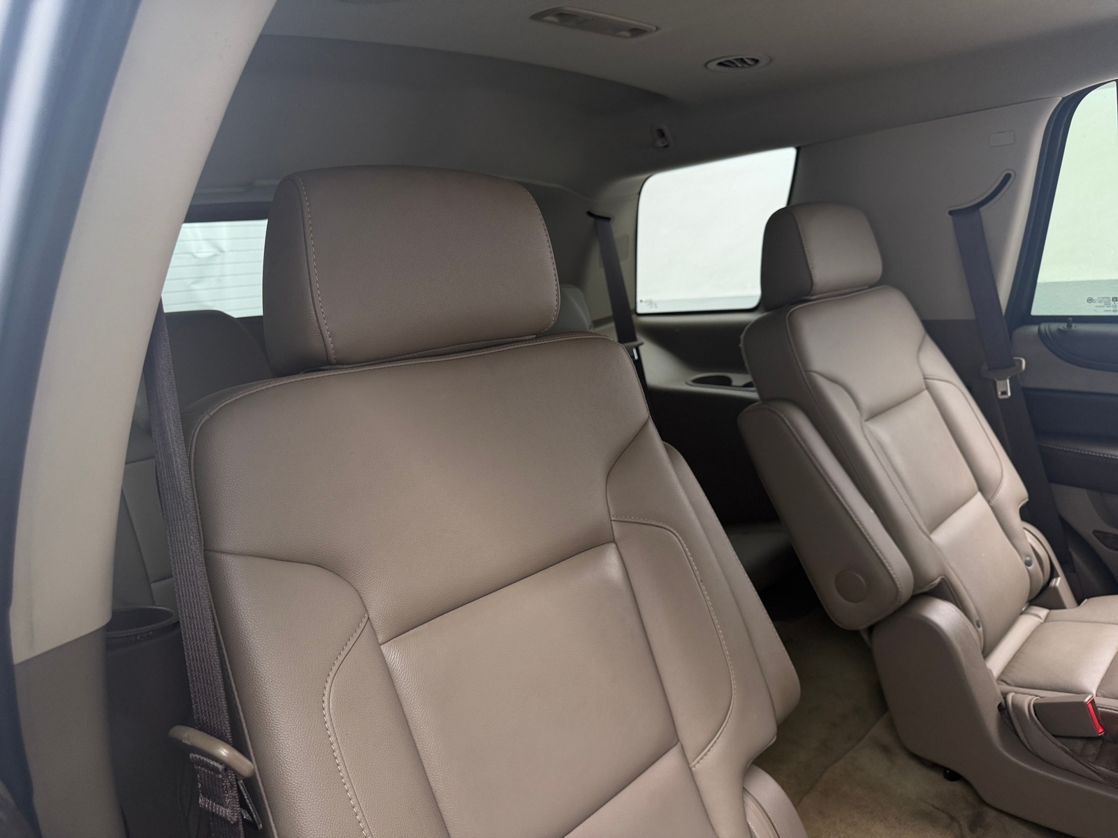 Thumbnail: 2017 Chevrolet Tahoe - 5