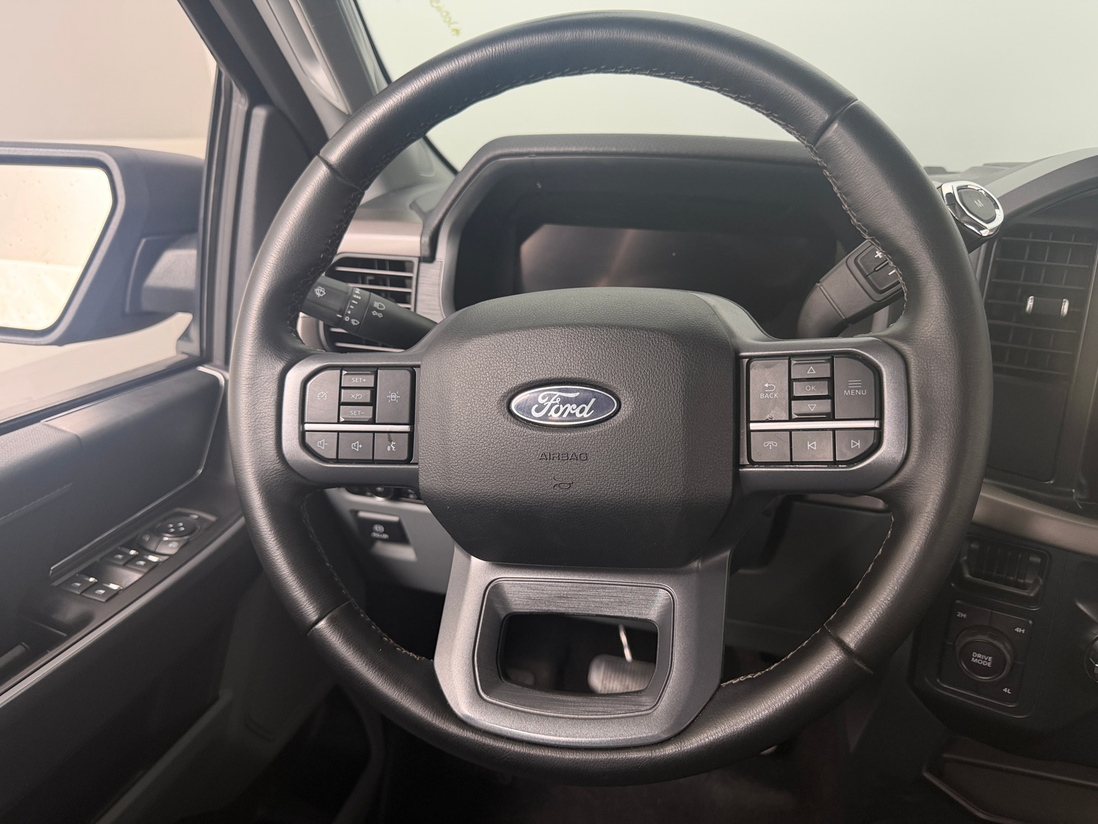 Thumbnail: 2025 Ford Econoline - 5