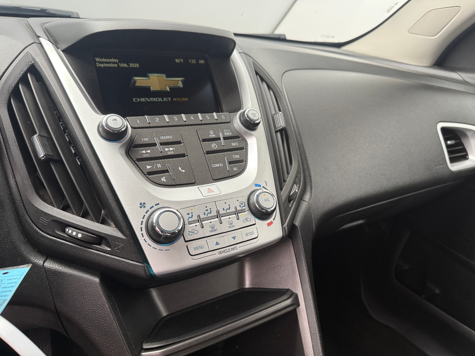 Thumbnail: 2017 Chevrolet Equinox - 4
